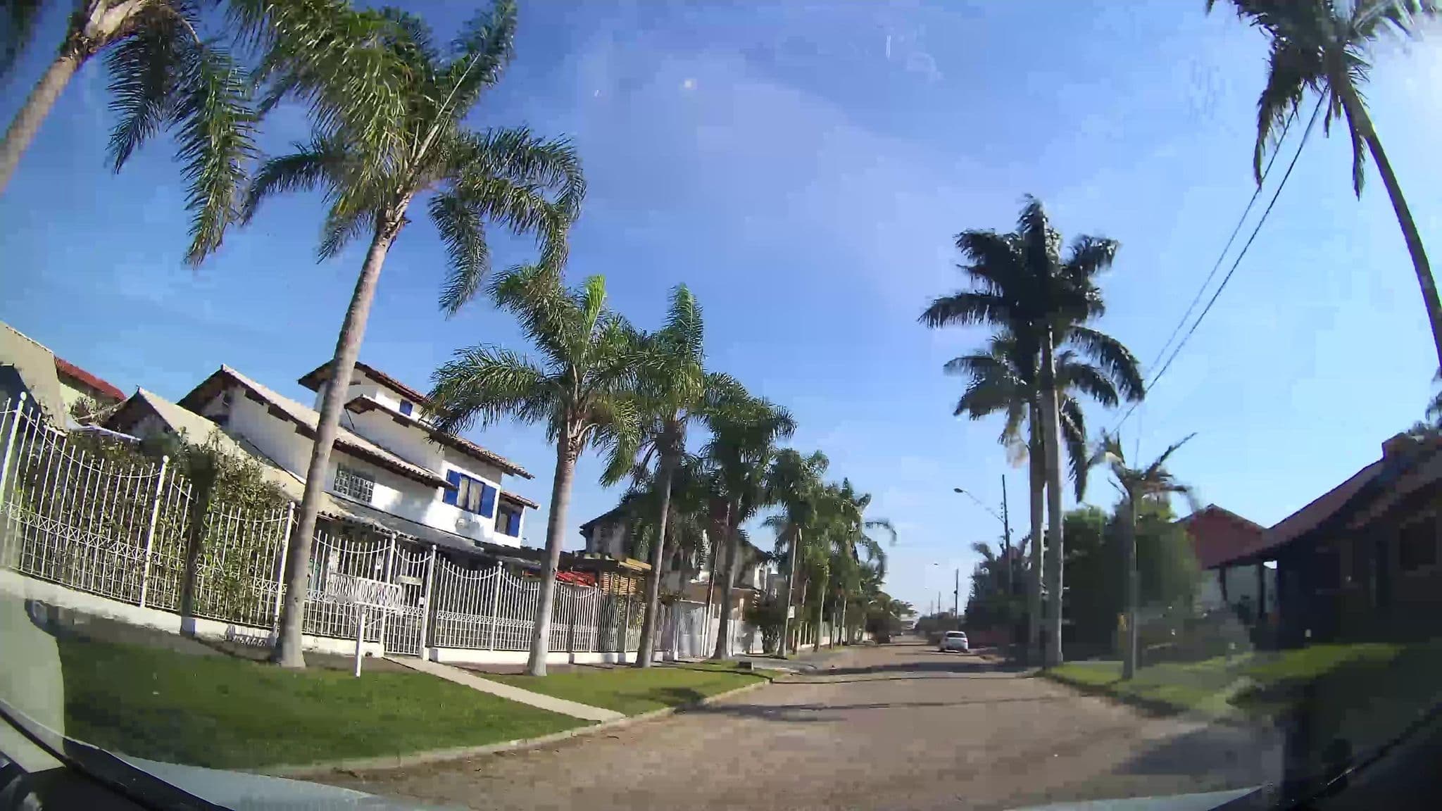 Street view near Beach House Exclusive, Biguaçu — © marciosampaio (CC BY-SA · Mapillary)