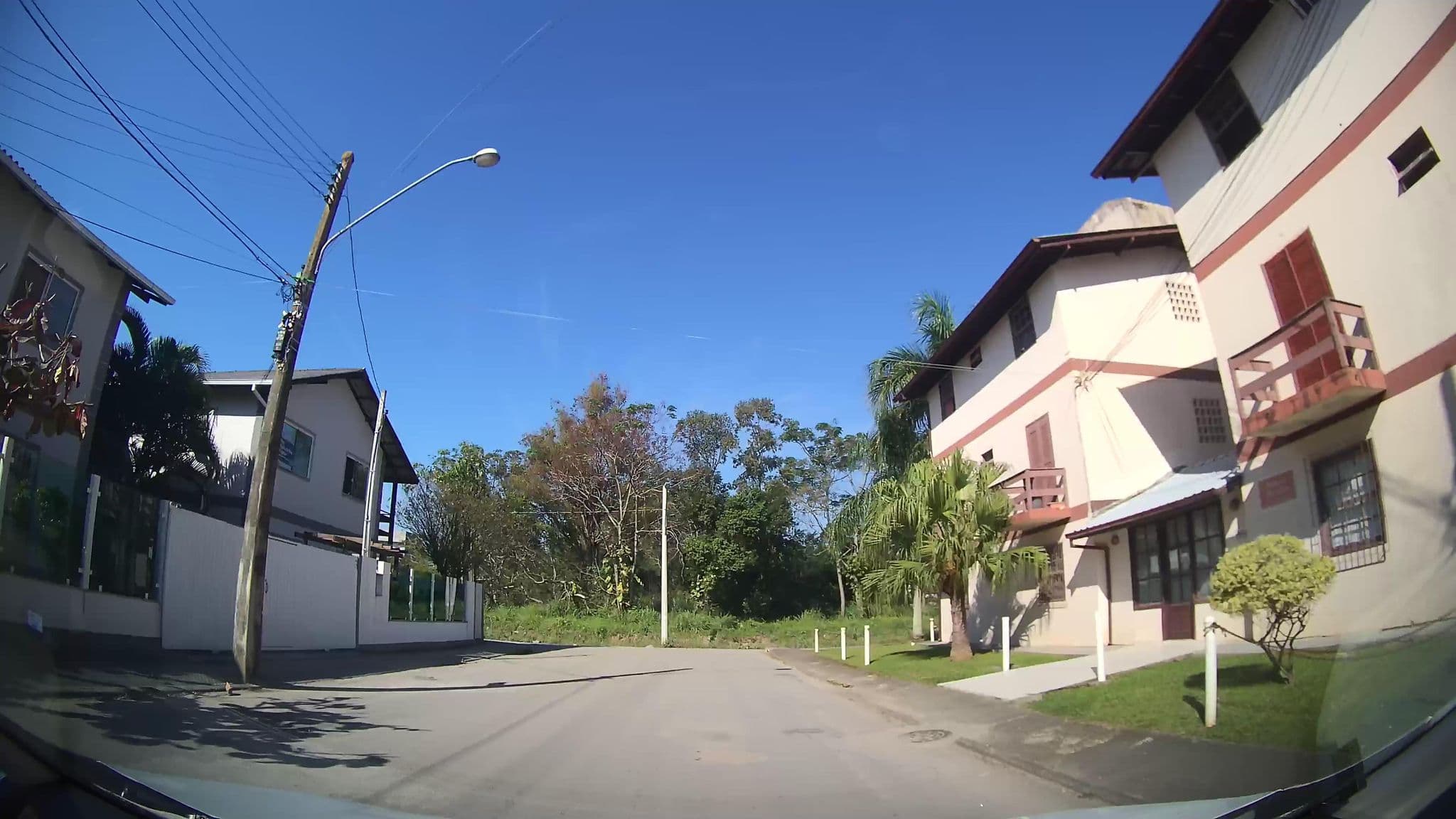 Street view near Apart Hotel Itamara, Governador Celso Ramos — © marciosampaio (CC BY-SA · Mapillary)