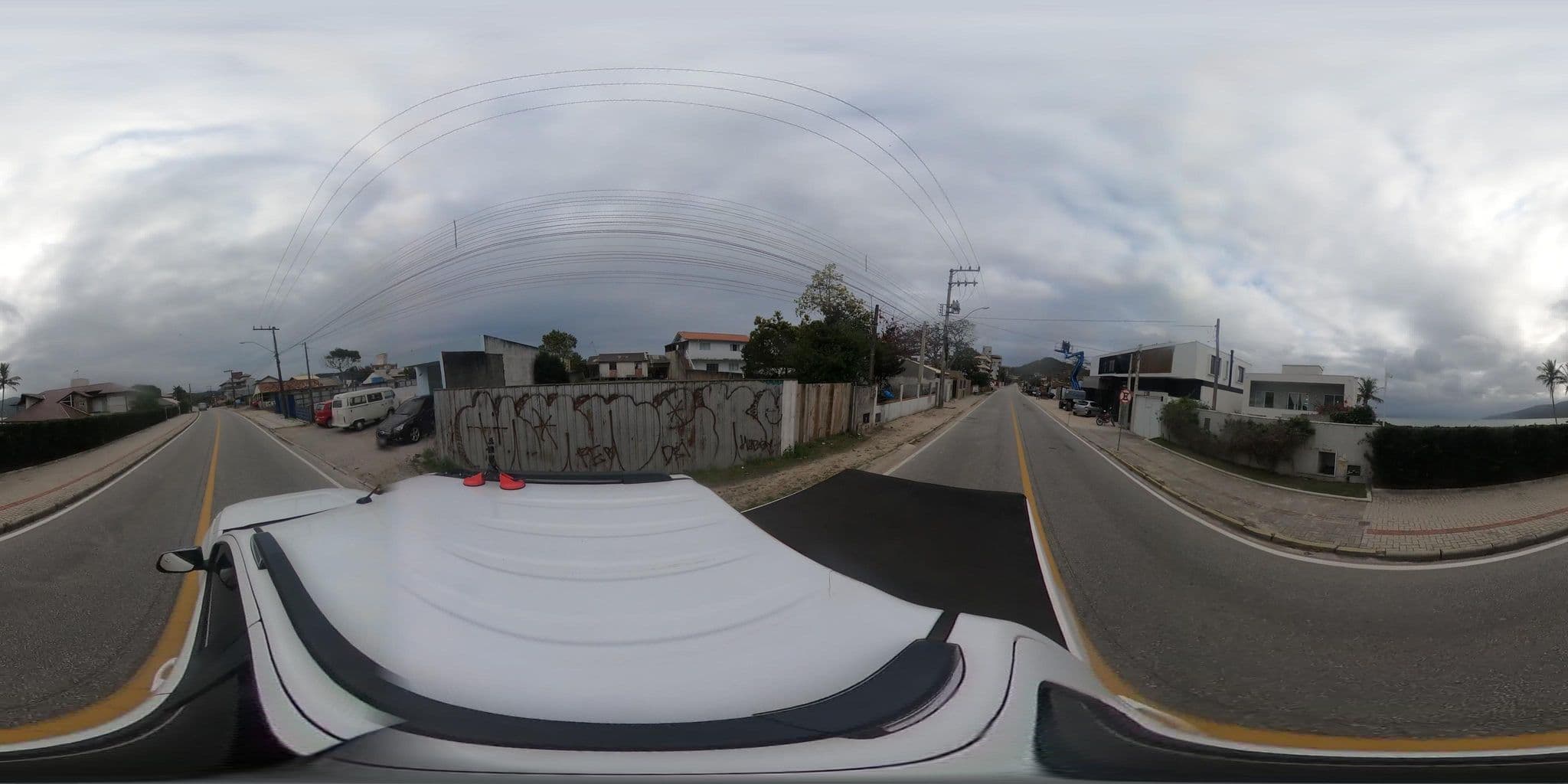 Street view near Vila Coral, Bombinhas — © jaderbavaresco (CC BY-SA · Mapillary)