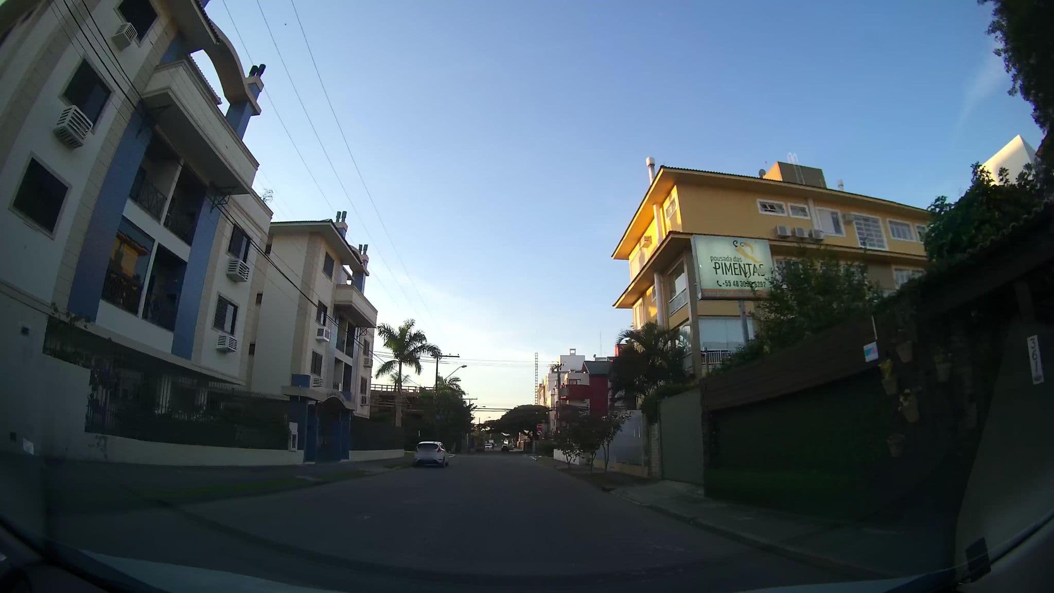 Street view near Pousada Jureremirim, Itacorubi — © marciosampaio (CC BY-SA · Mapillary)