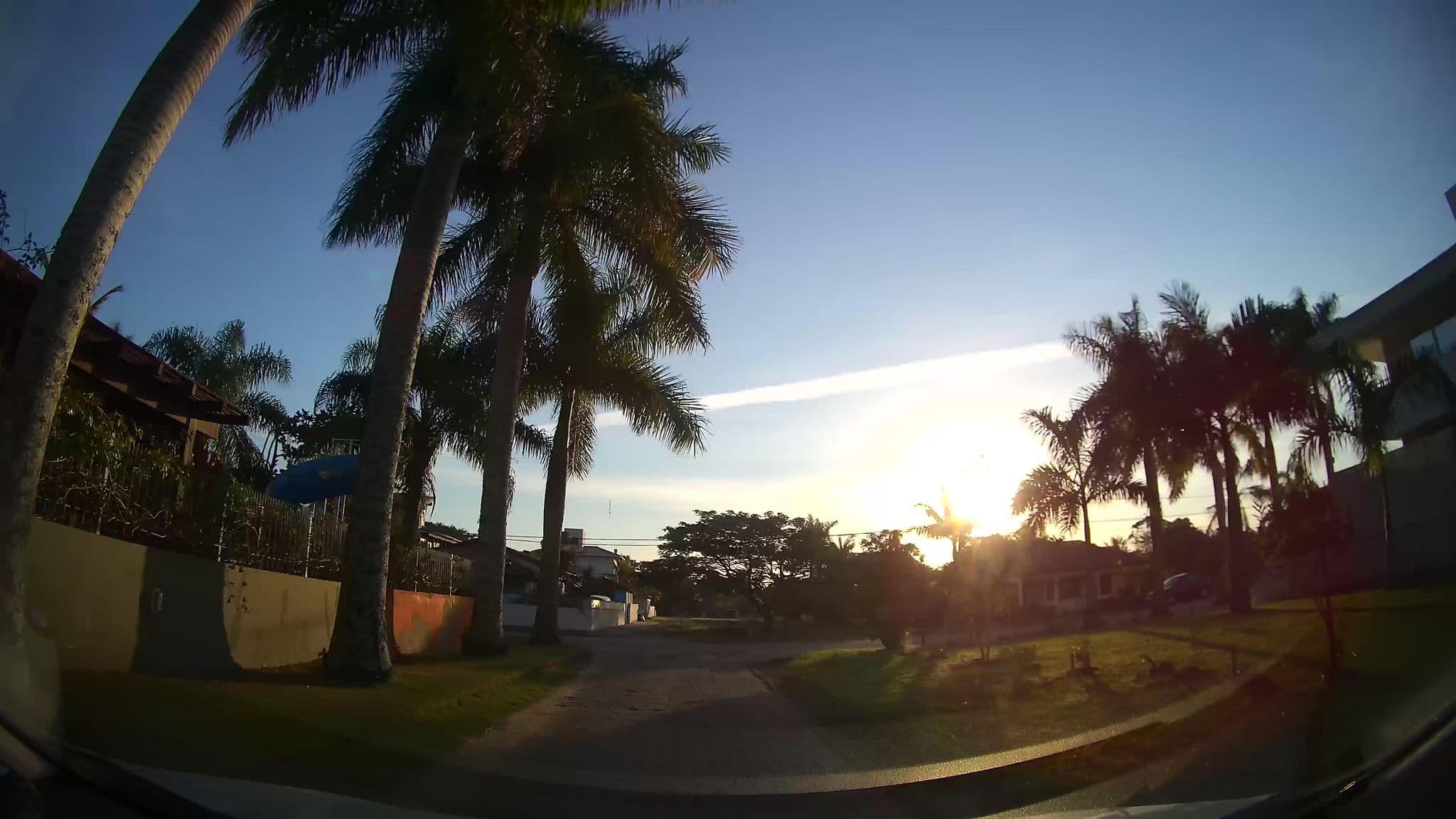 Street view near Gokai Hostel, Itacorubi — © marciosampaio (CC BY-SA · Mapillary)