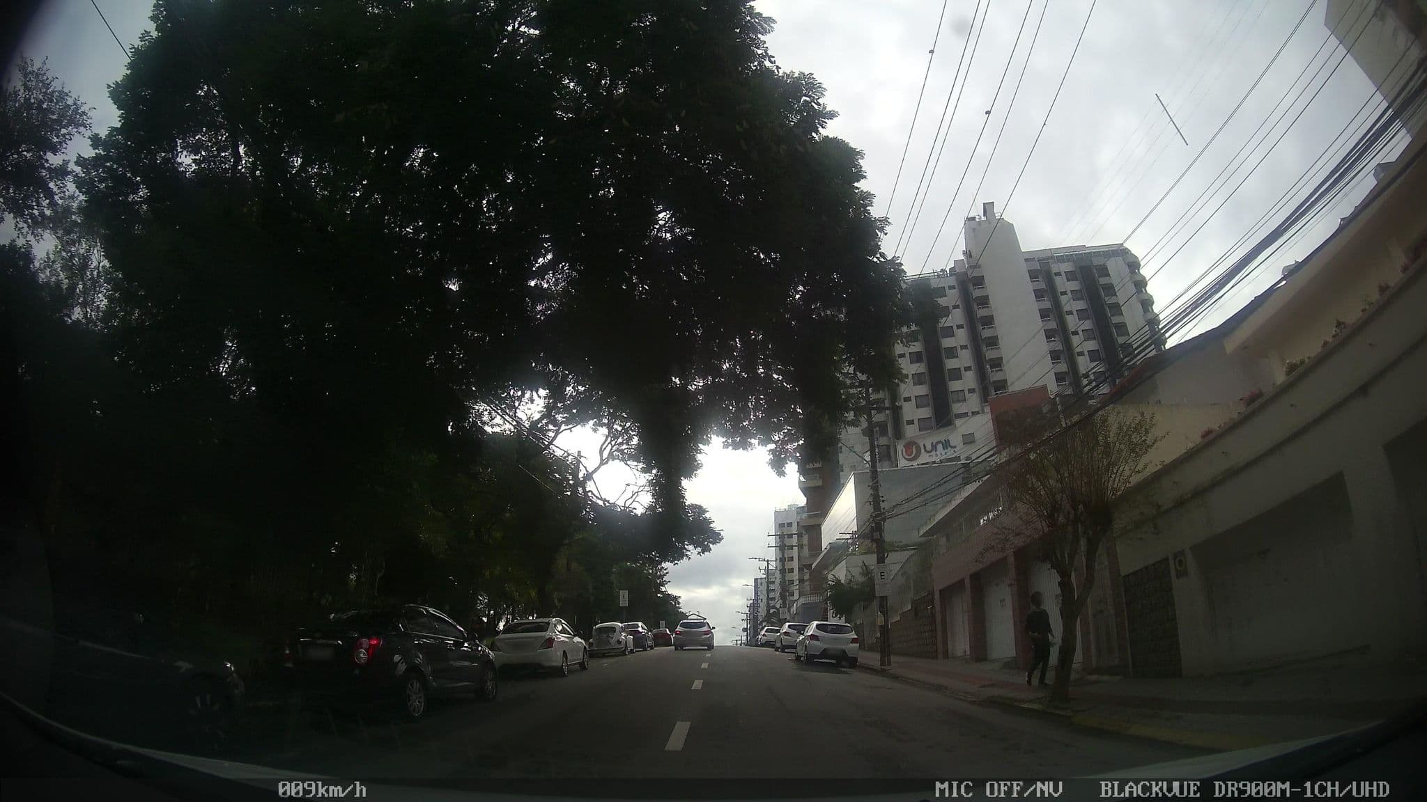 Street view near Mercure, Florianópolis — © kaart5 (CC BY-SA · Mapillary)