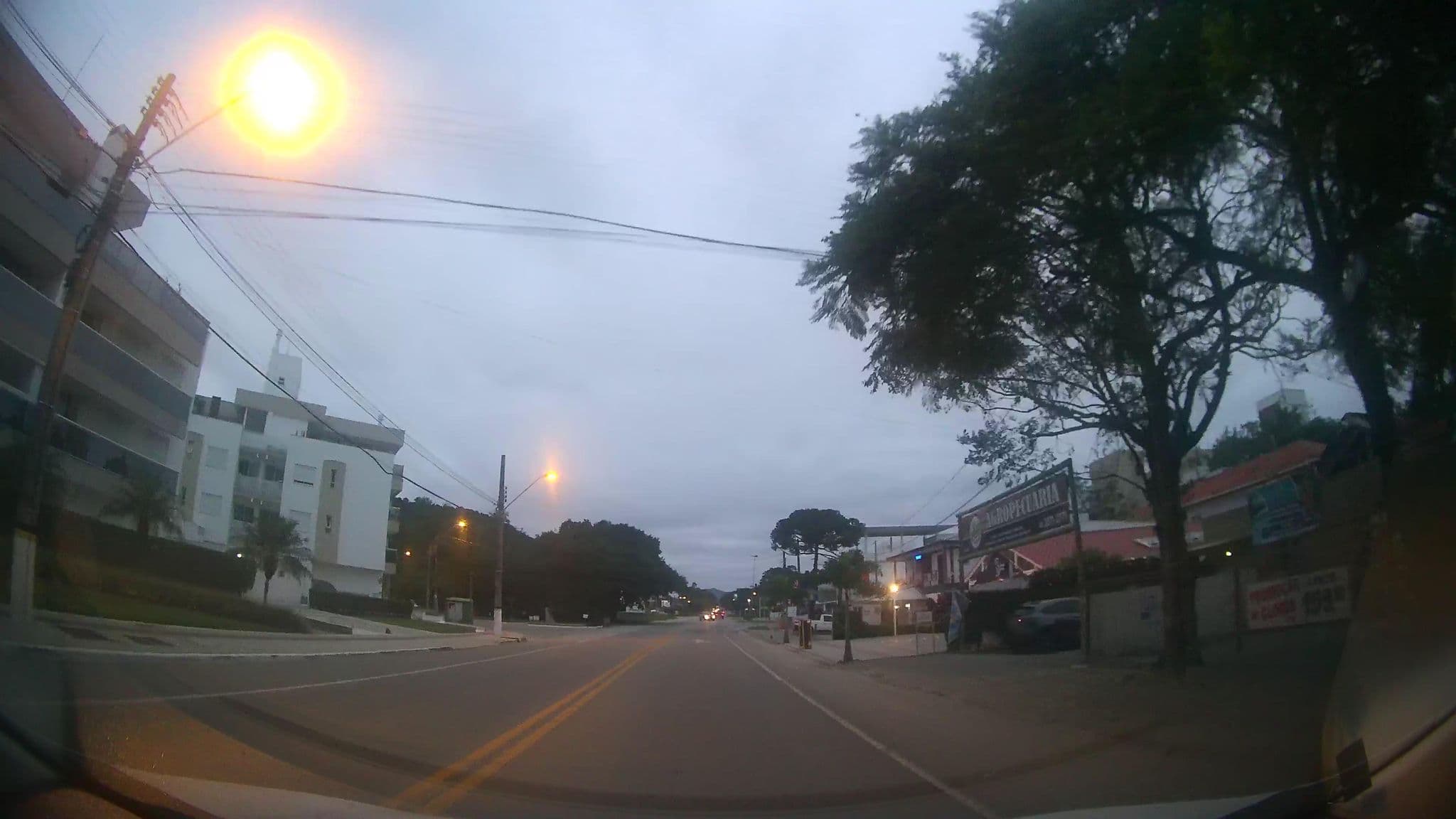 Street view near Cabanas Jurere, Itacorubi — © marciosampaio (CC BY-SA · Mapillary)