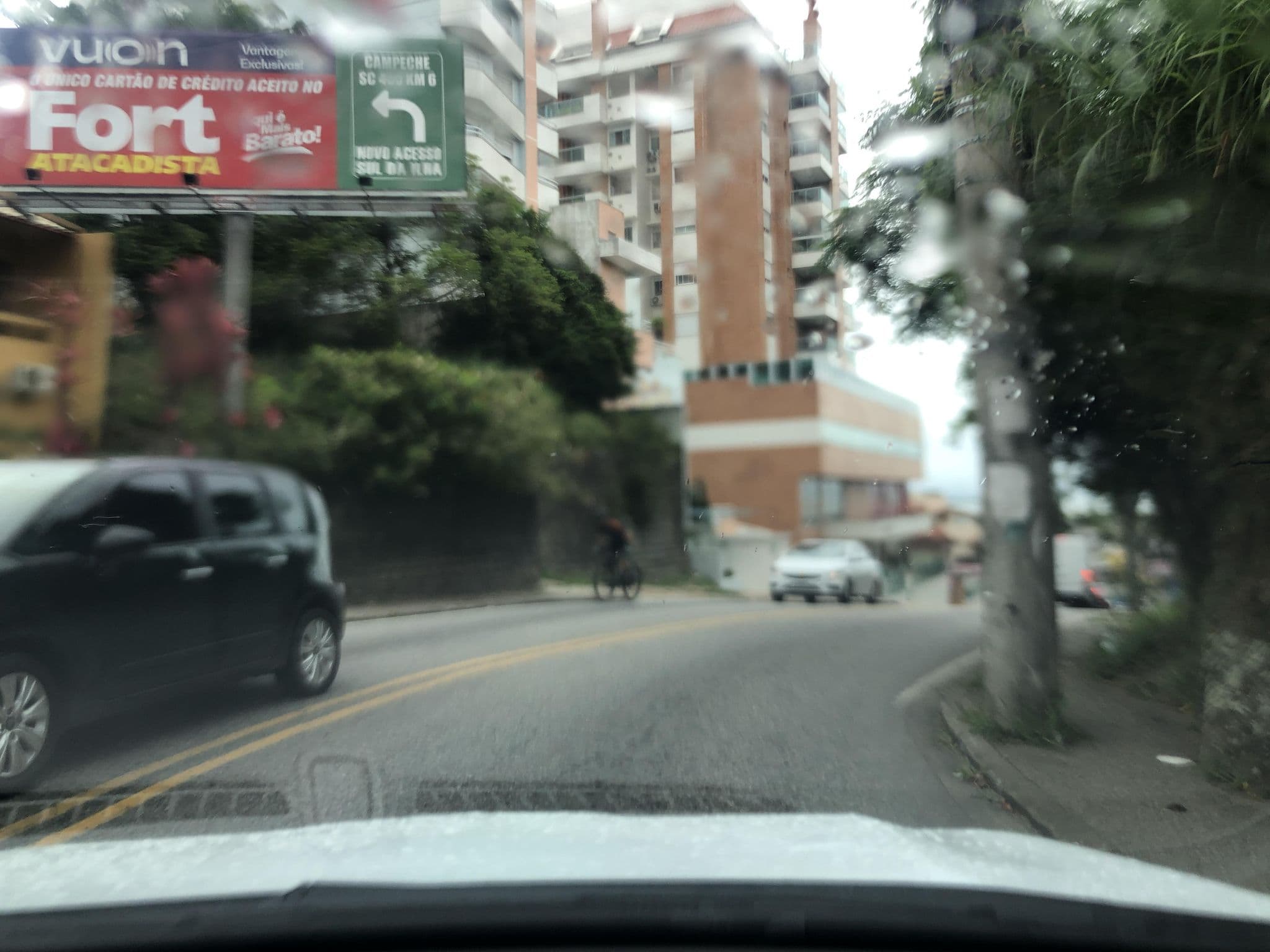 Street view near House Hostel, Pantanal — © alantiagofelipe (CC BY-SA · Mapillary)