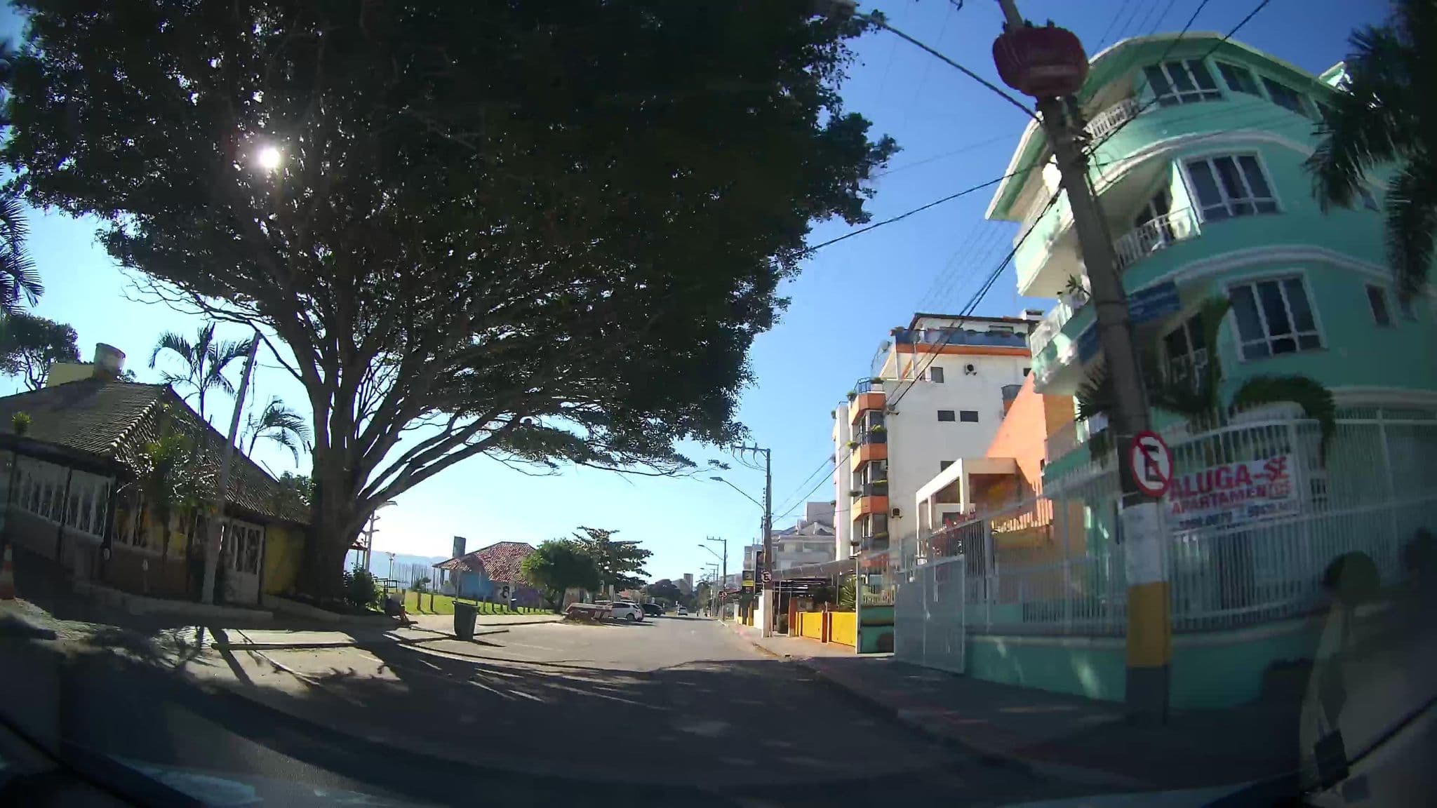 Street view near Hotel Vila das Palmeiras, Governador Celso Ramos — © marciosampaio (CC BY-SA · Mapillary)