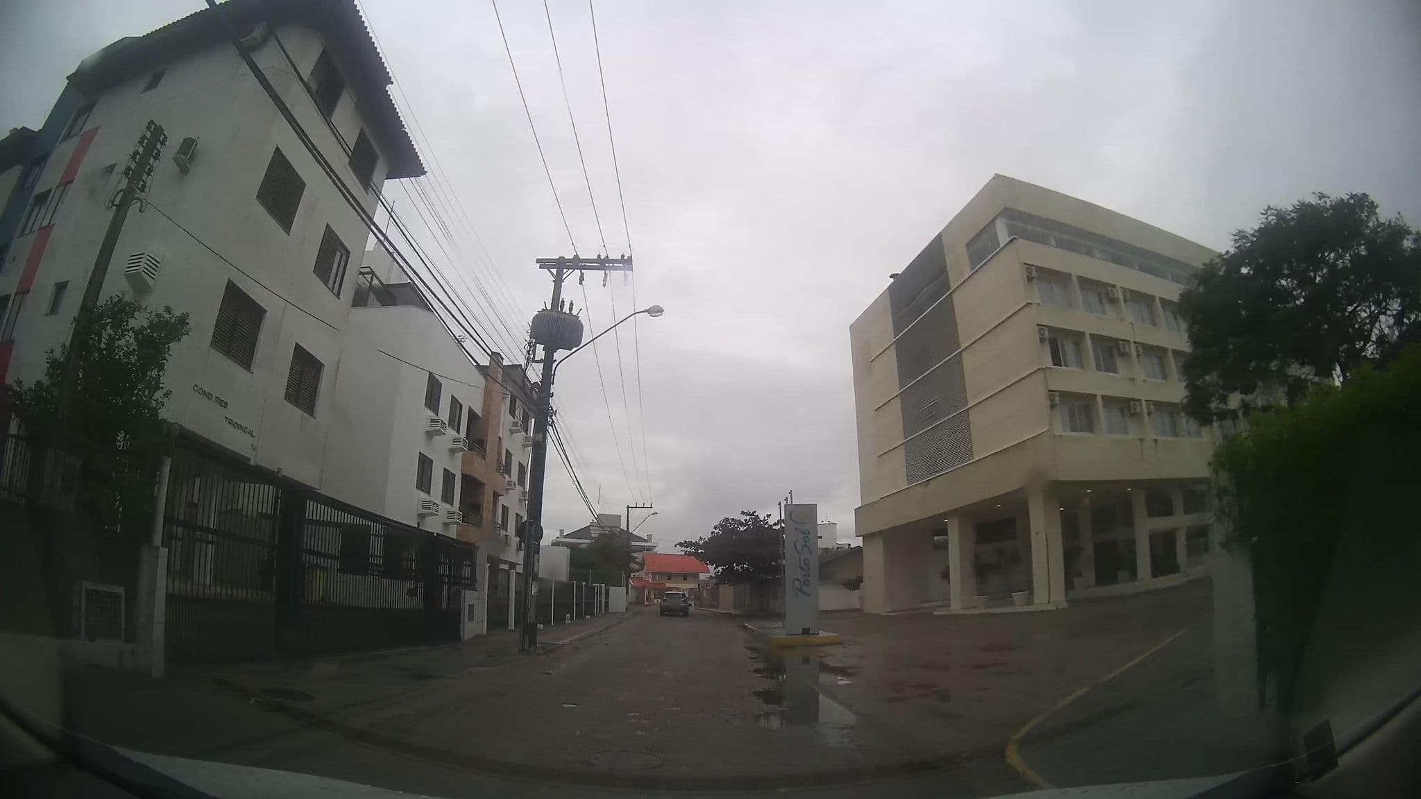 Street view near Porto Sol Quality, Itacorubi — © marciosampaio (CC BY-SA · Mapillary)
