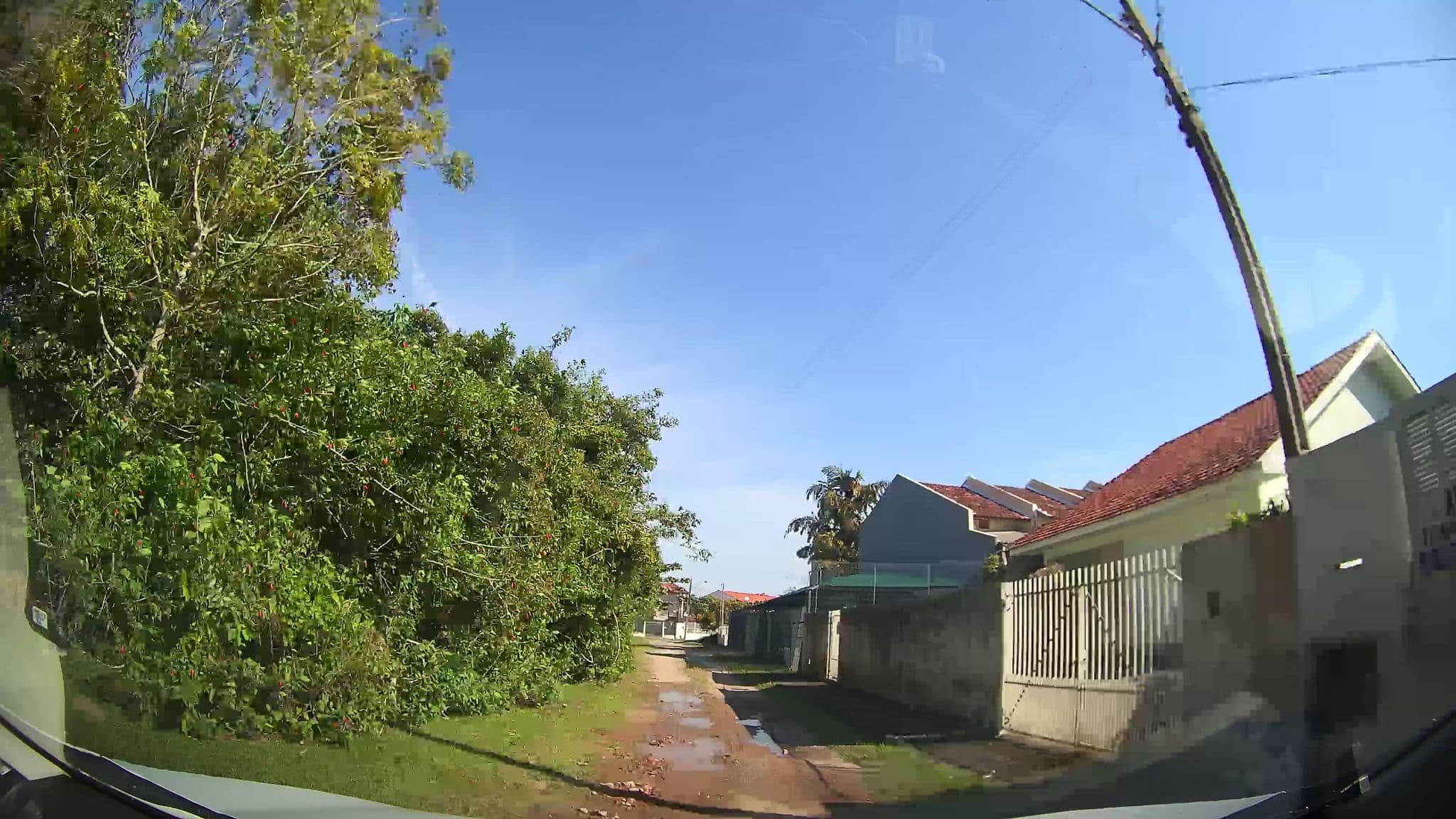Street view near Pousada Pontal do Jurerê, Biguaçu — © marciosampaio (CC BY-SA · Mapillary)