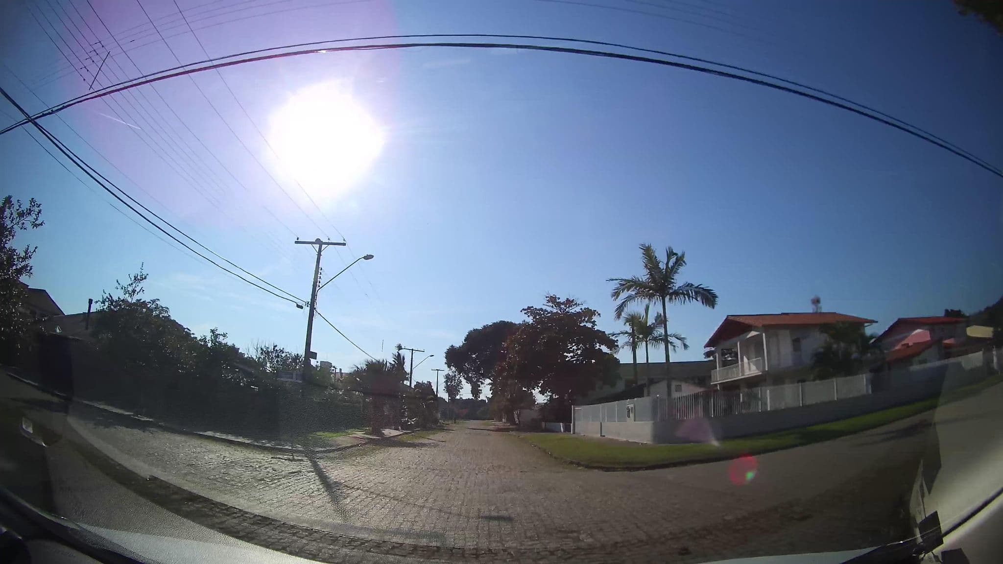Street view near Praia da Daniela, Biguaçu — © marciosampaio (CC BY-SA · Mapillary)