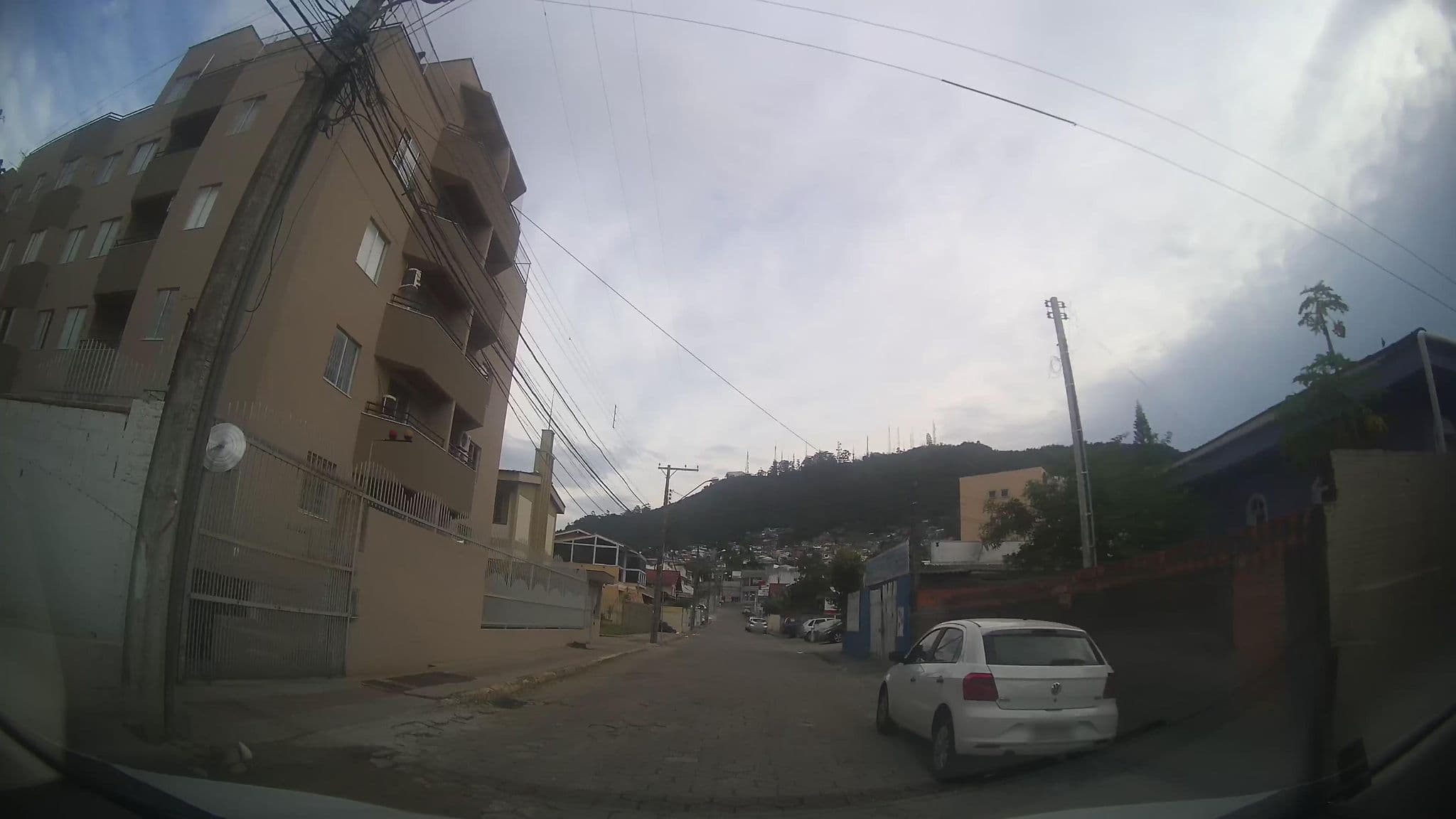 Street view near Way Up Hostel, Morro da Cruz — © marciosampaio (CC BY-SA · Mapillary)