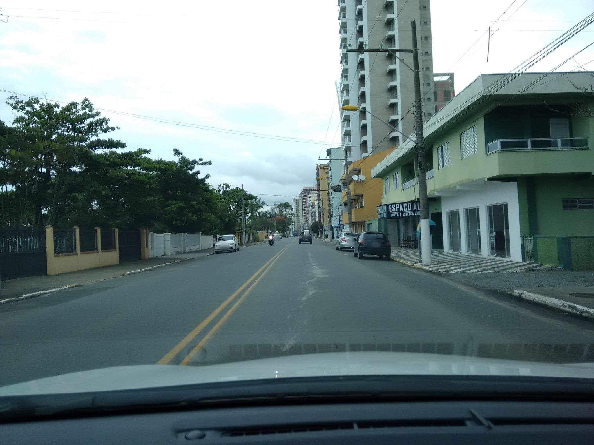 Street view near Promised Land, Balneário Piçarras — © alvarenga (CC BY-SA · Mapillary)