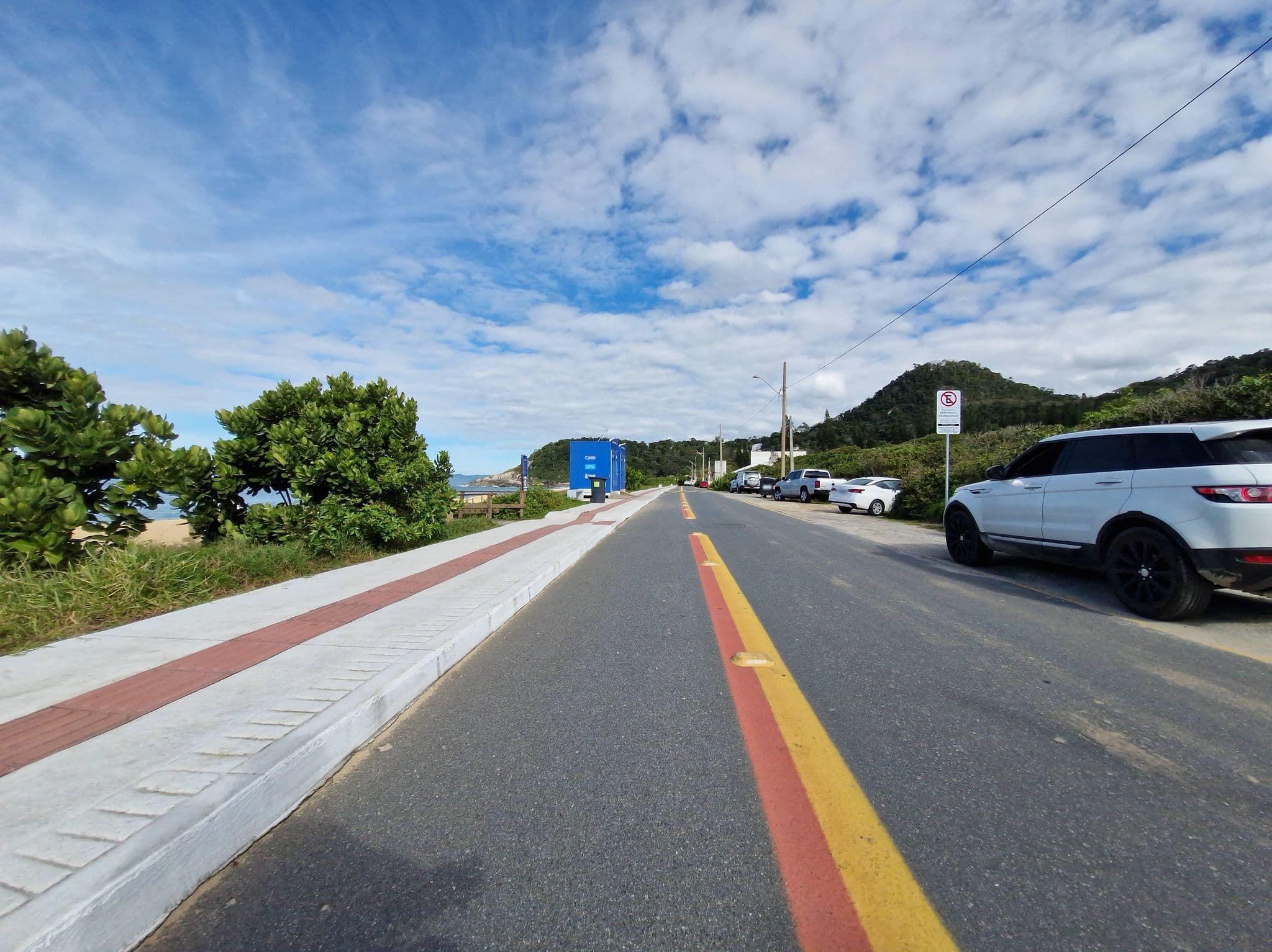 Street view near Ydra Hostel & Motor Home Camping, Itapema — © ags1968 (CC BY-SA · Mapillary)