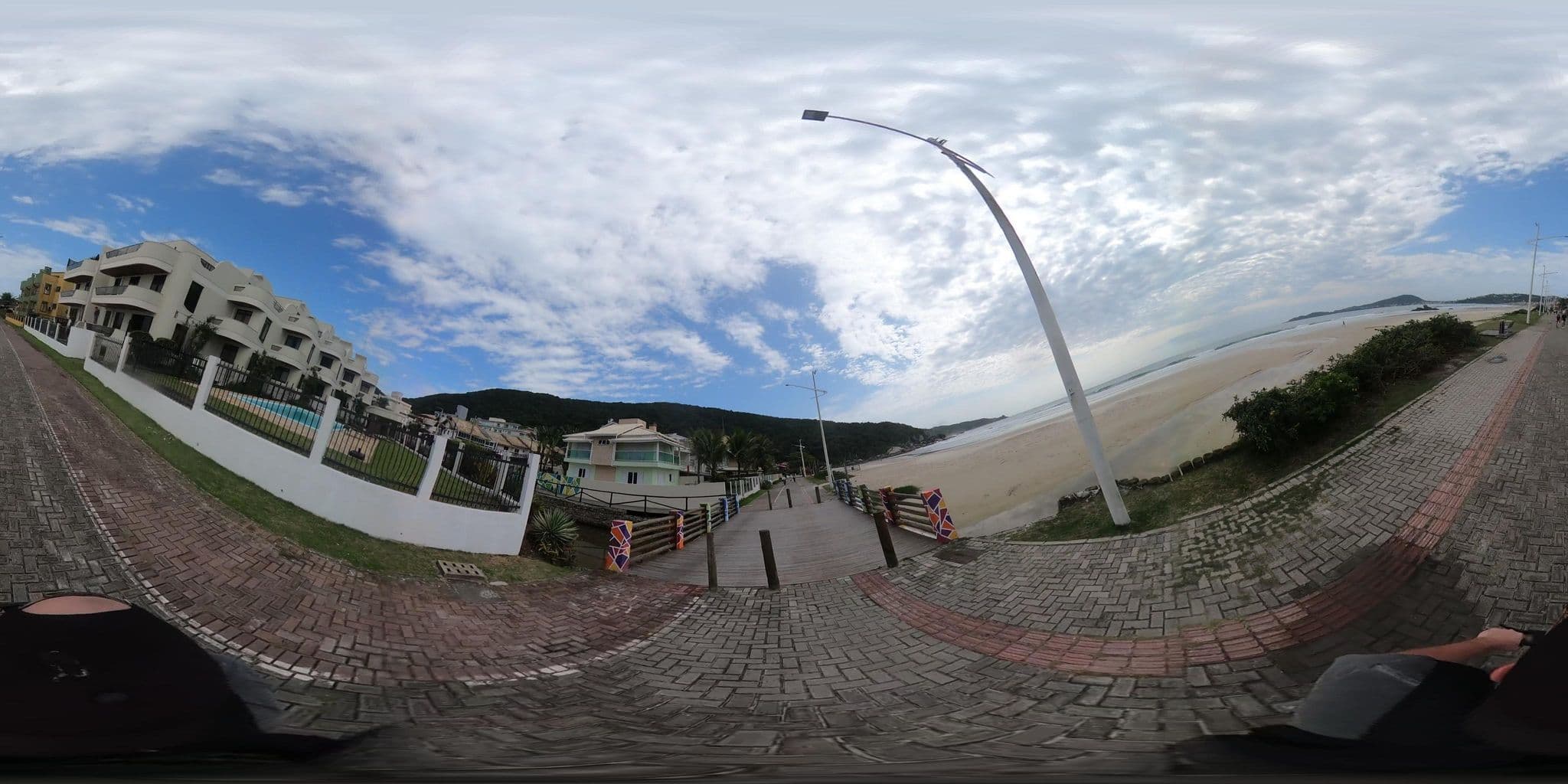 Street view near Pousada PEQUENO PARAÍSO AZUL, Bombinhas — © jaderbavaresco (CC BY-SA · Mapillary)