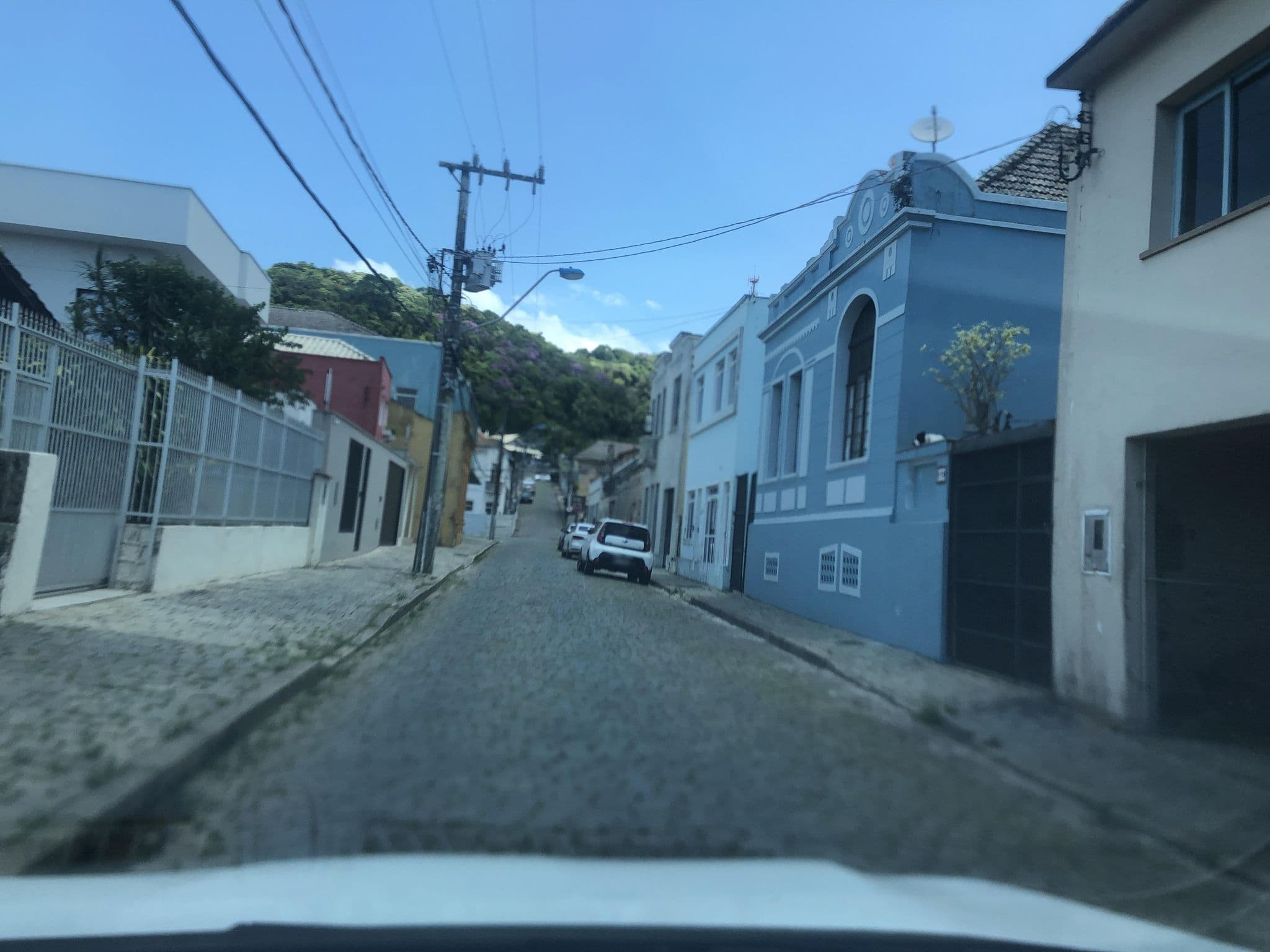Street view near Hotel Central, São Francisco do Sul — © alantiagofelipe (CC BY-SA · Mapillary)