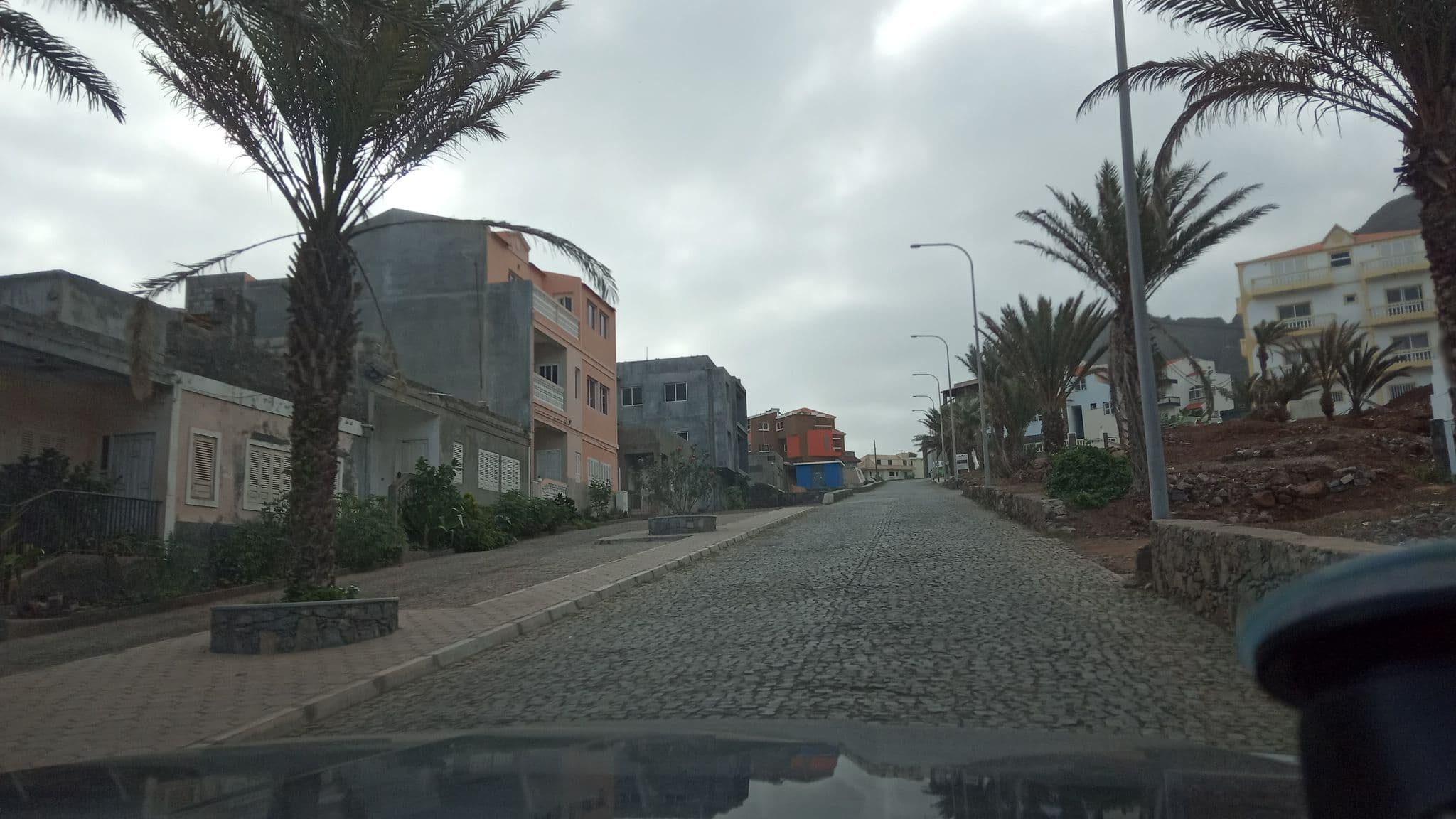 Street view near Casa familiar Bernardo & Sissi, Ponta do Sol — © verdeano (CC BY-SA · Mapillary)