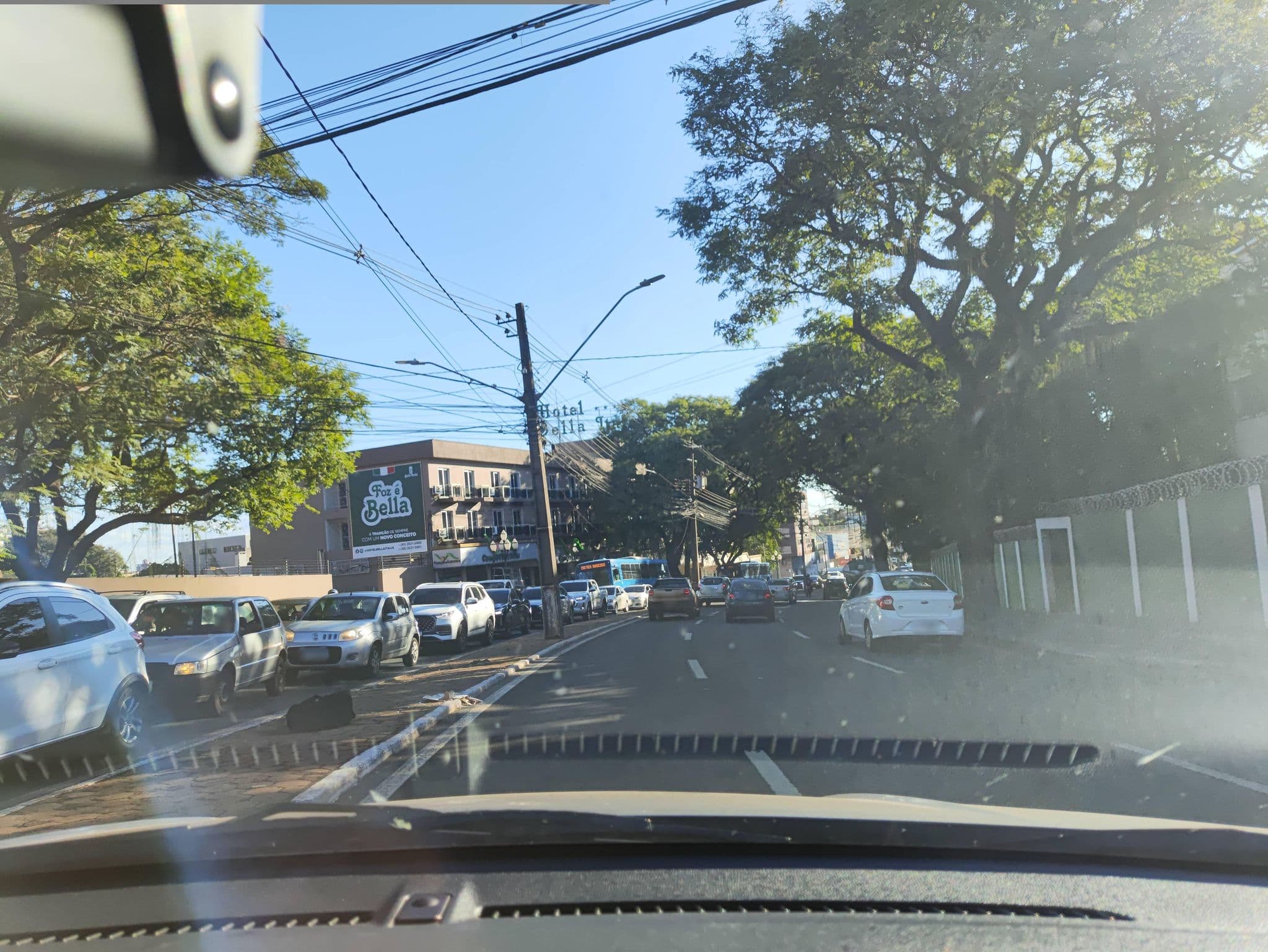 Street view near Hotel Slavieiro, Foz do Iguaçu — © brunoslowen (CC BY-SA · Mapillary)