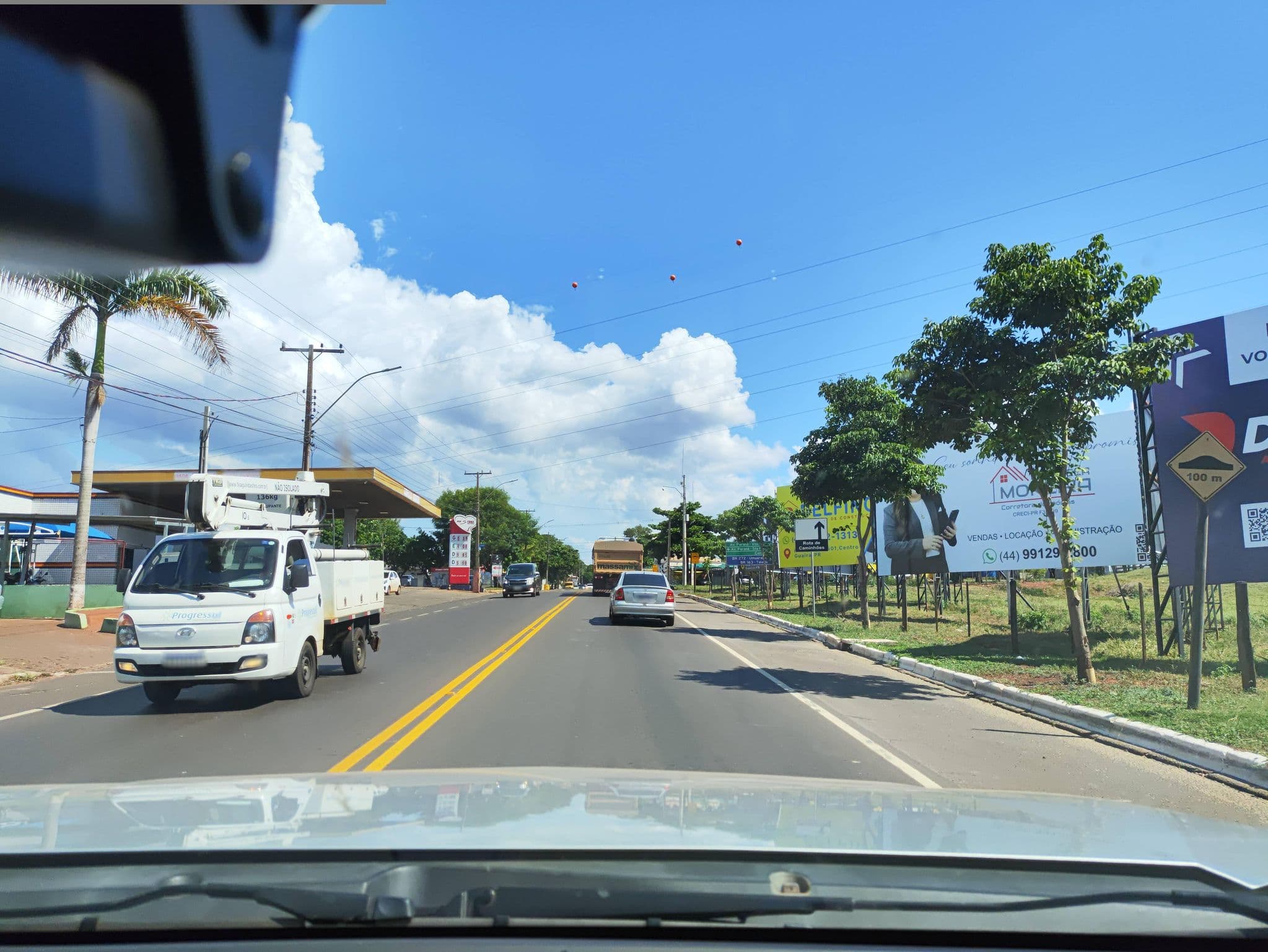 Street view near Restaurante e Hotel Papagaio, Terra Roxa — © brunoslowen (CC BY-SA · Mapillary)