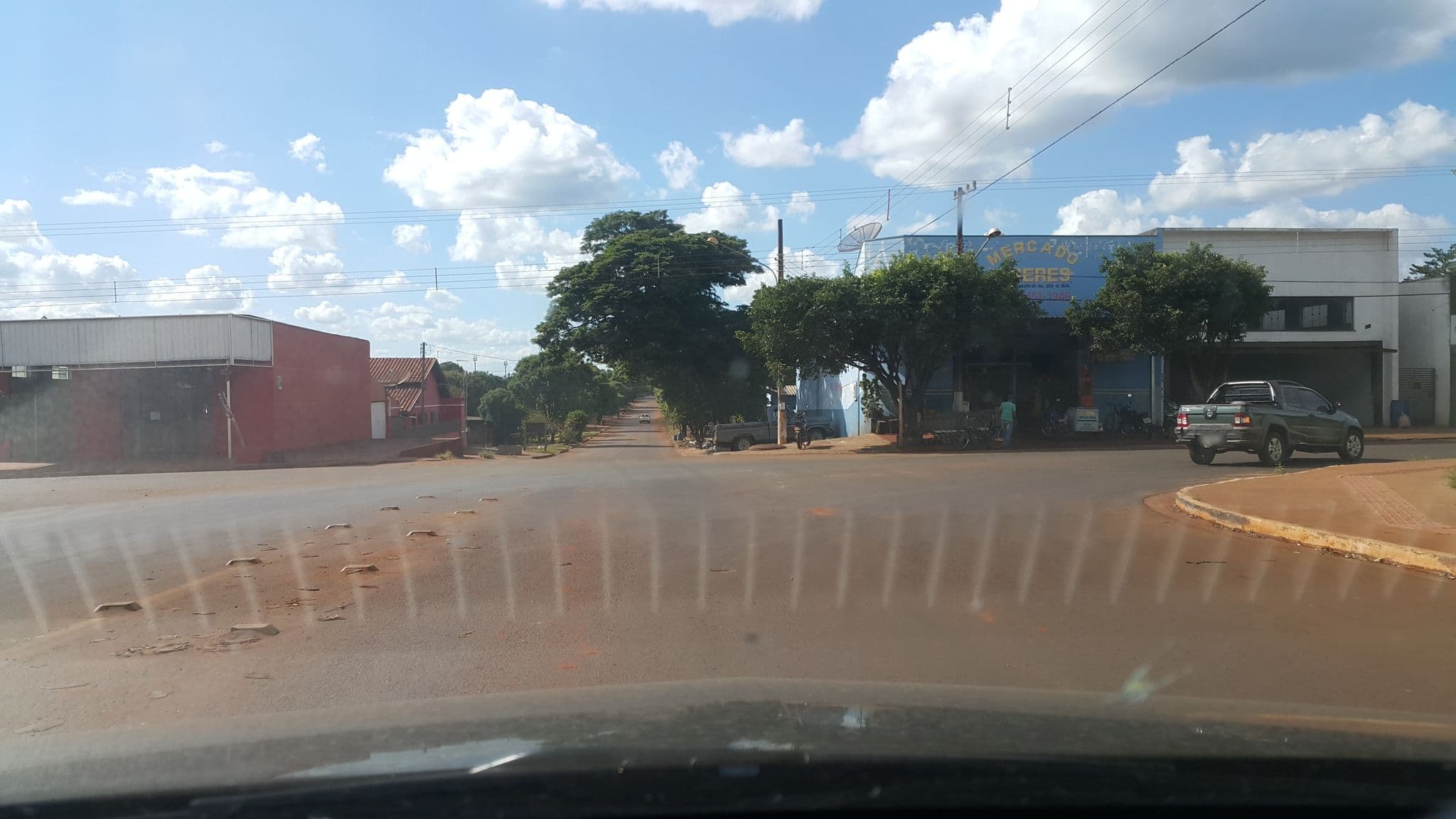 Street view near Hotel e Churrascaria Boi na Brasa, Itaporã — © ursobranco4467 (CC BY-SA · Mapillary)