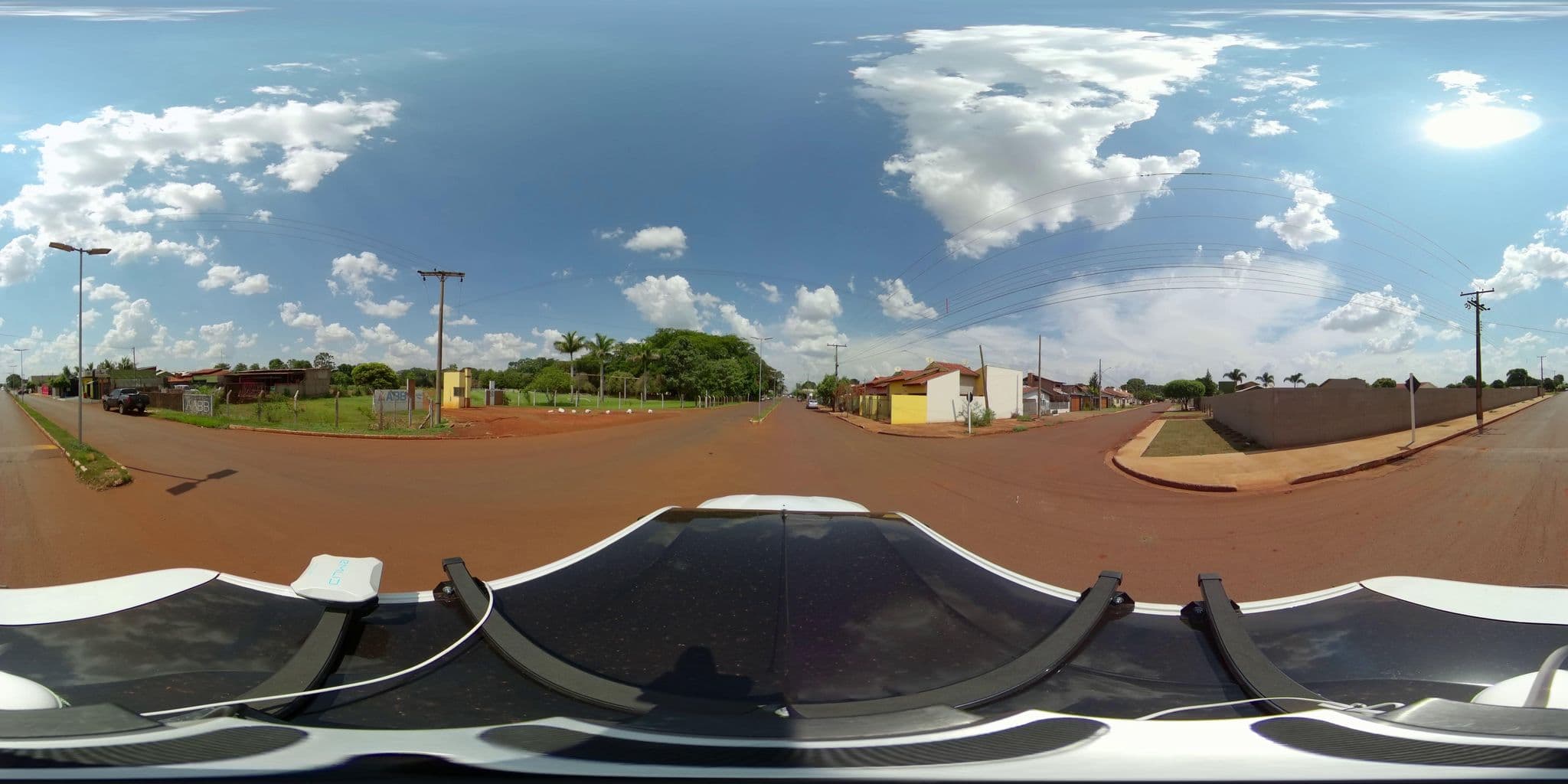 Street view near Pousada Colonial, Rio Brilhante — © alanhiraga (CC BY-SA · Mapillary)