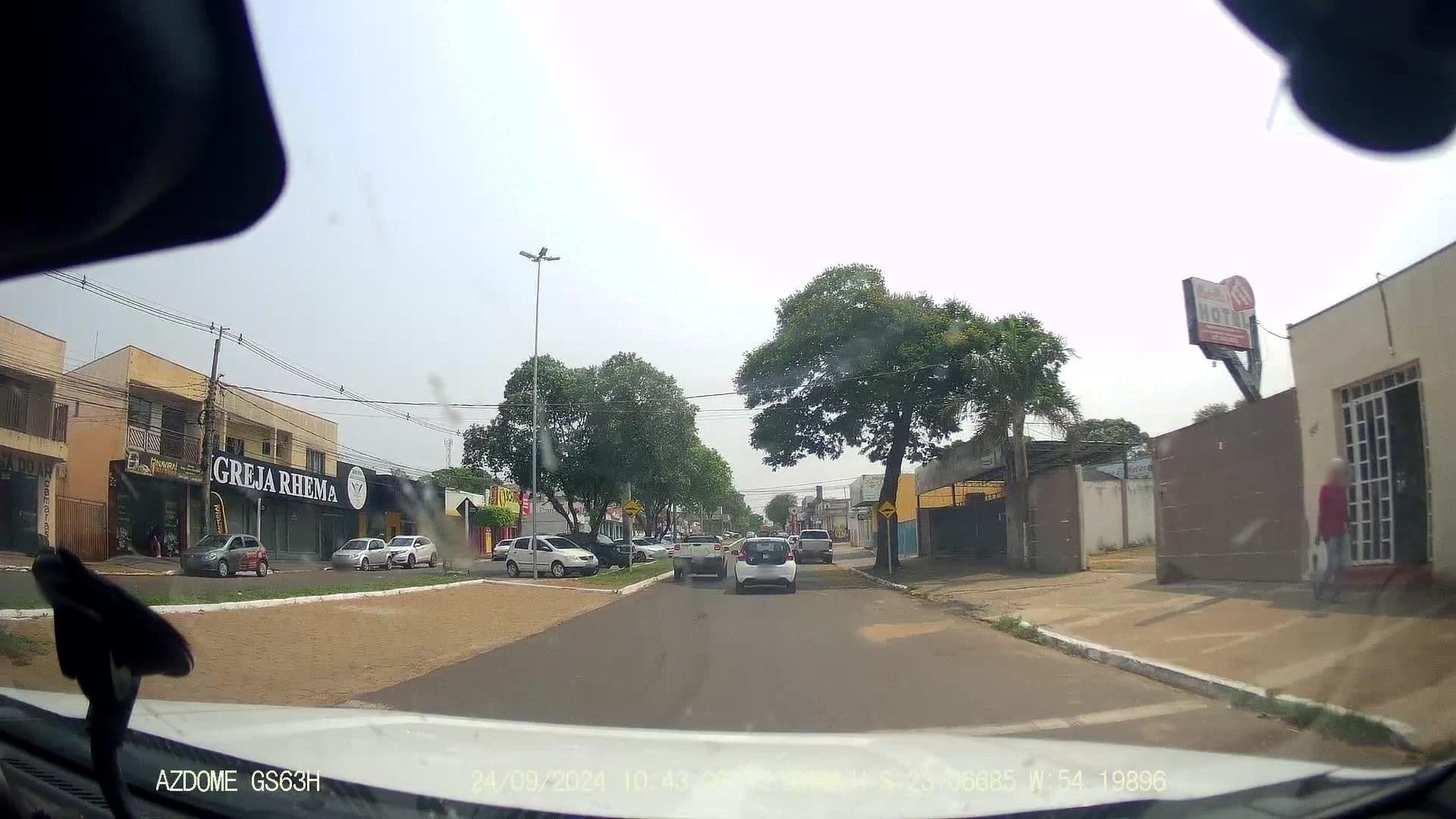 Street view near Marcellus Hotel, Naviraí — © jaderbavaresco (CC BY-SA · Mapillary)