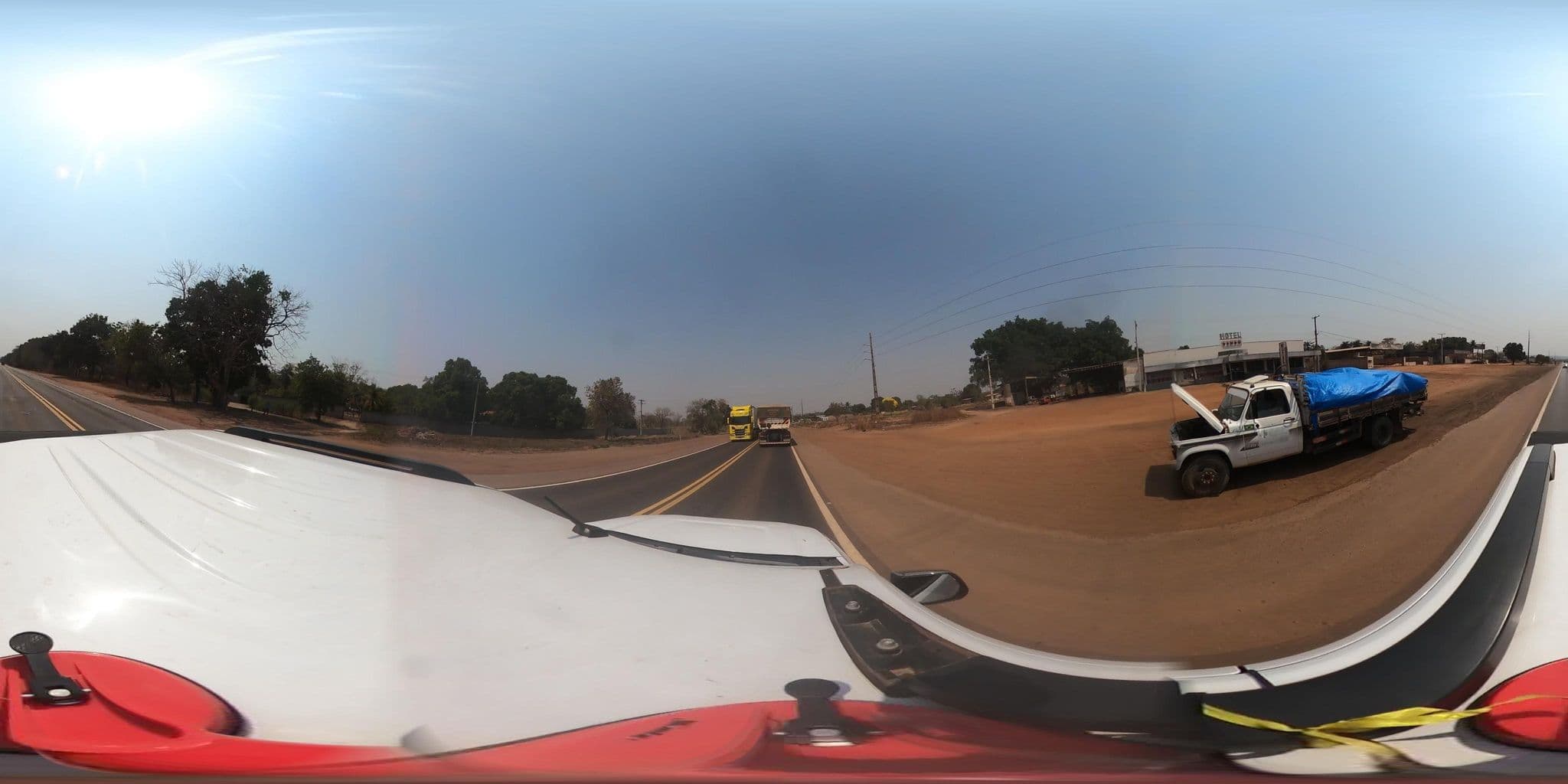 Street view near Hotel Bambu, Coxim — © jaderbavaresco (CC BY-SA · Mapillary)