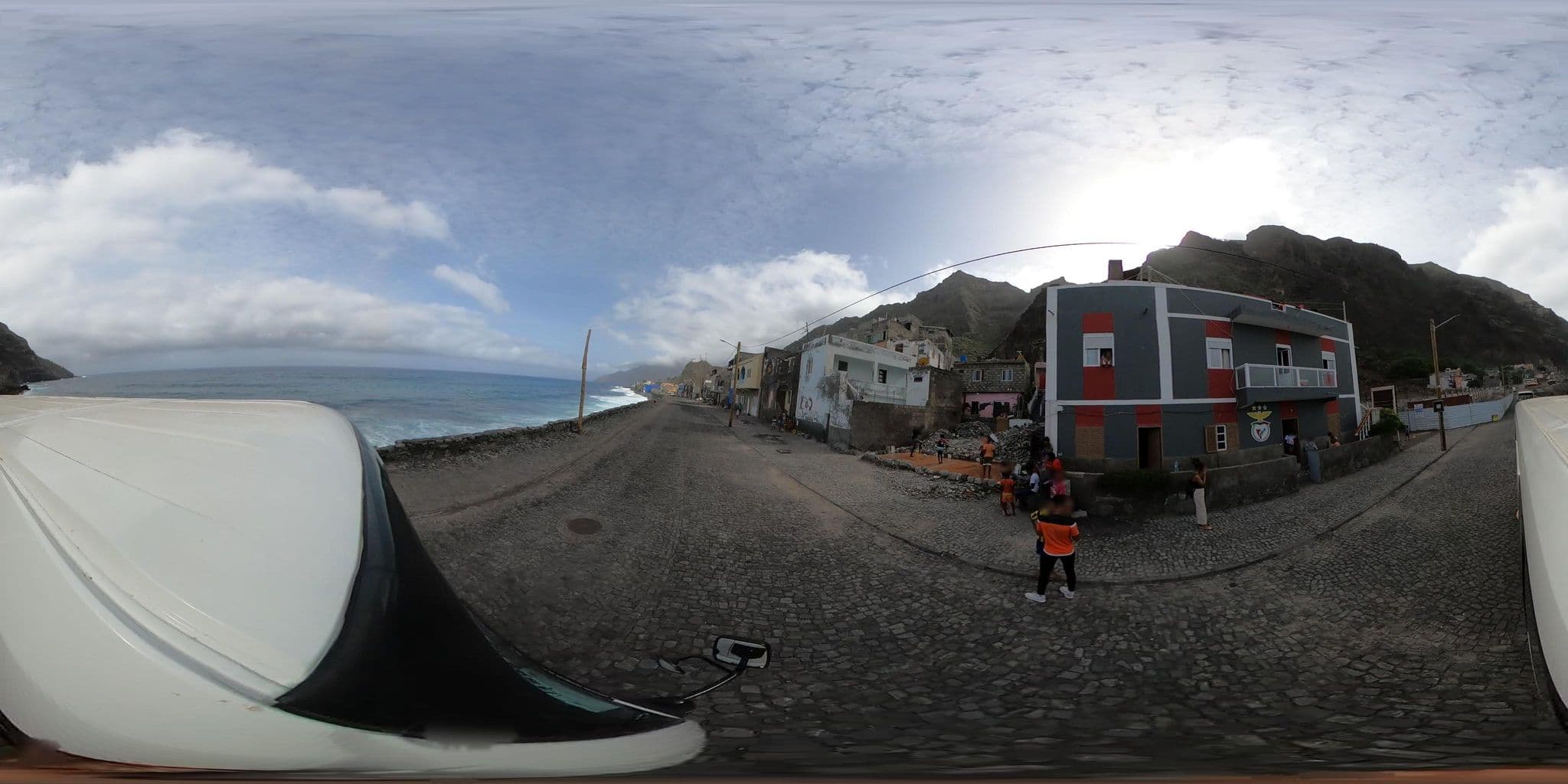 Street view near Residencial Black Mamba, Pombas — © waldyrious (CC BY-SA · Mapillary)