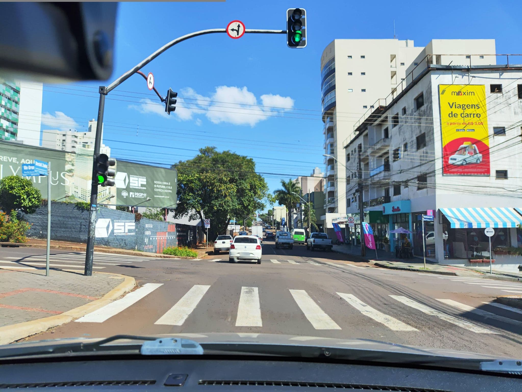 Street view near Hotel para Bebê Sossego da Mamãe, Cascavel — © brunoslowen (CC BY-SA · Mapillary)