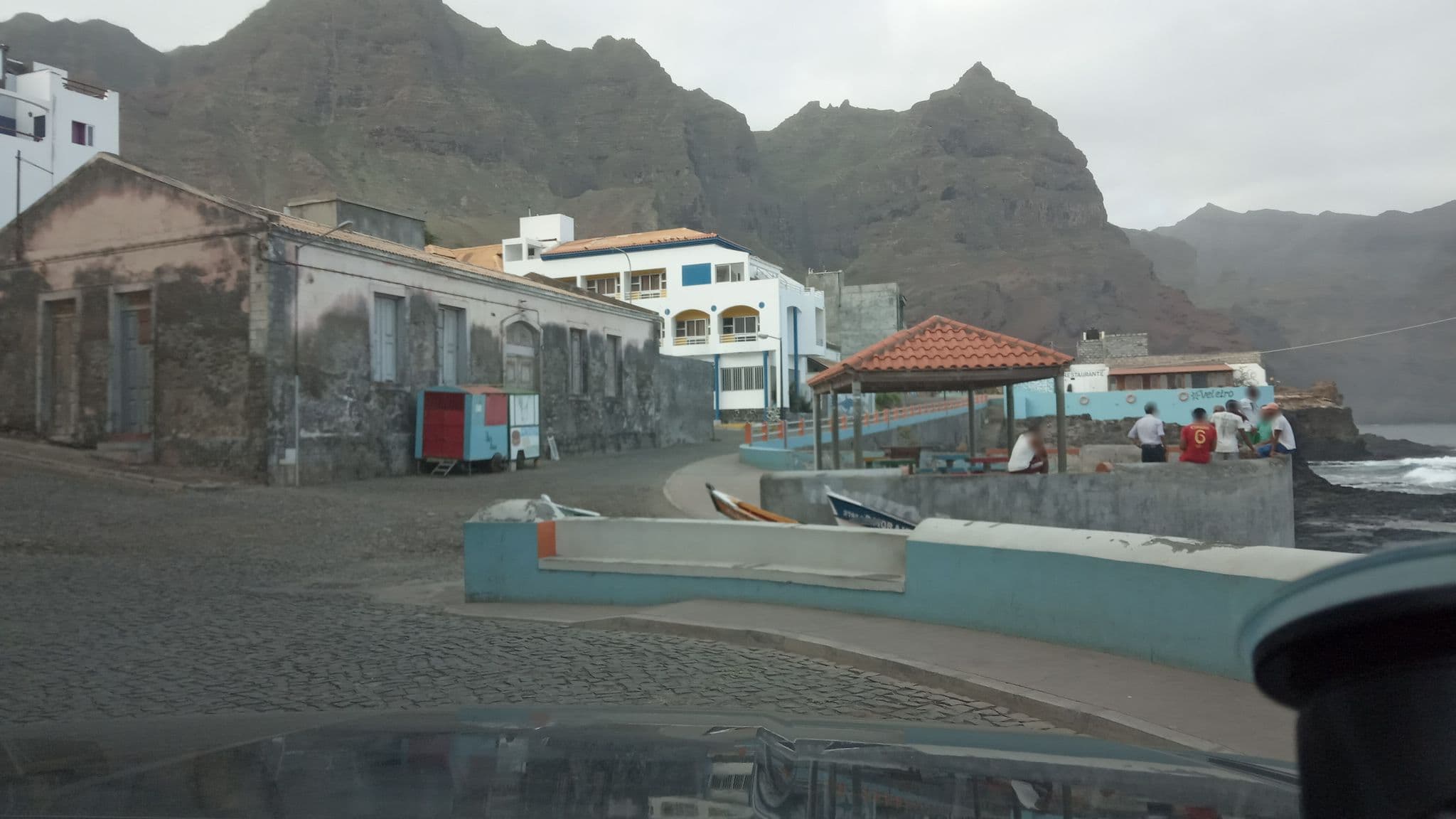 Street view near Hotel Tiduca, Ponta do Sol — © verdeano (CC BY-SA · Mapillary)