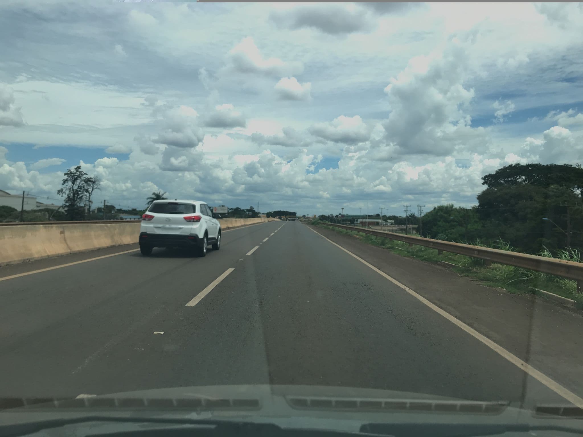 Street view near Scala Motel, Paiçandu — © brunoslowen (CC BY-SA · Mapillary)