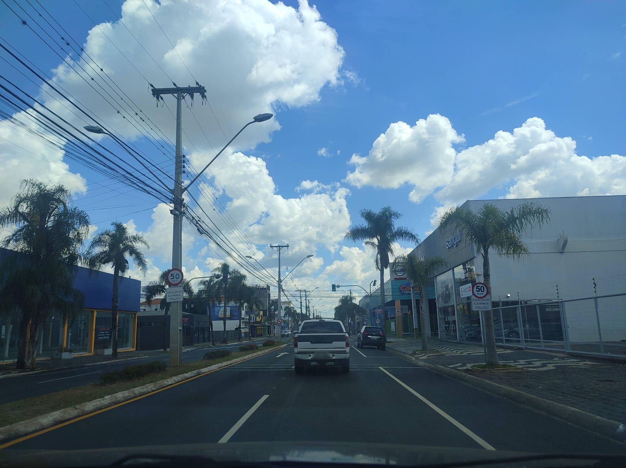 Street view near Hotel Santa Fé, Ponta Grossa — © marcio_ornat (CC BY-SA · Mapillary)