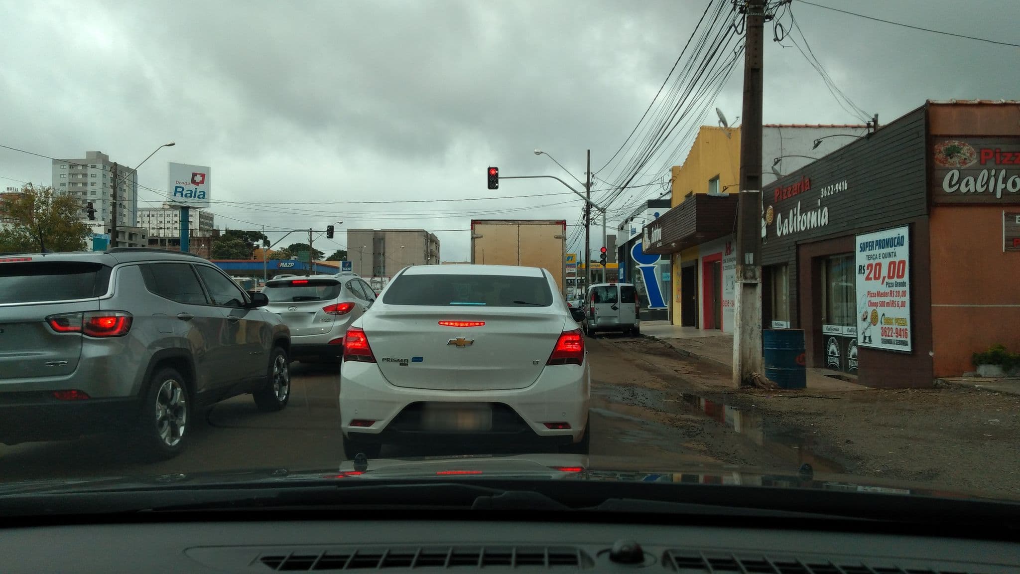 Street view near Hotel Planalto, Guarapuava — © dagon01 (CC BY-SA · Mapillary)