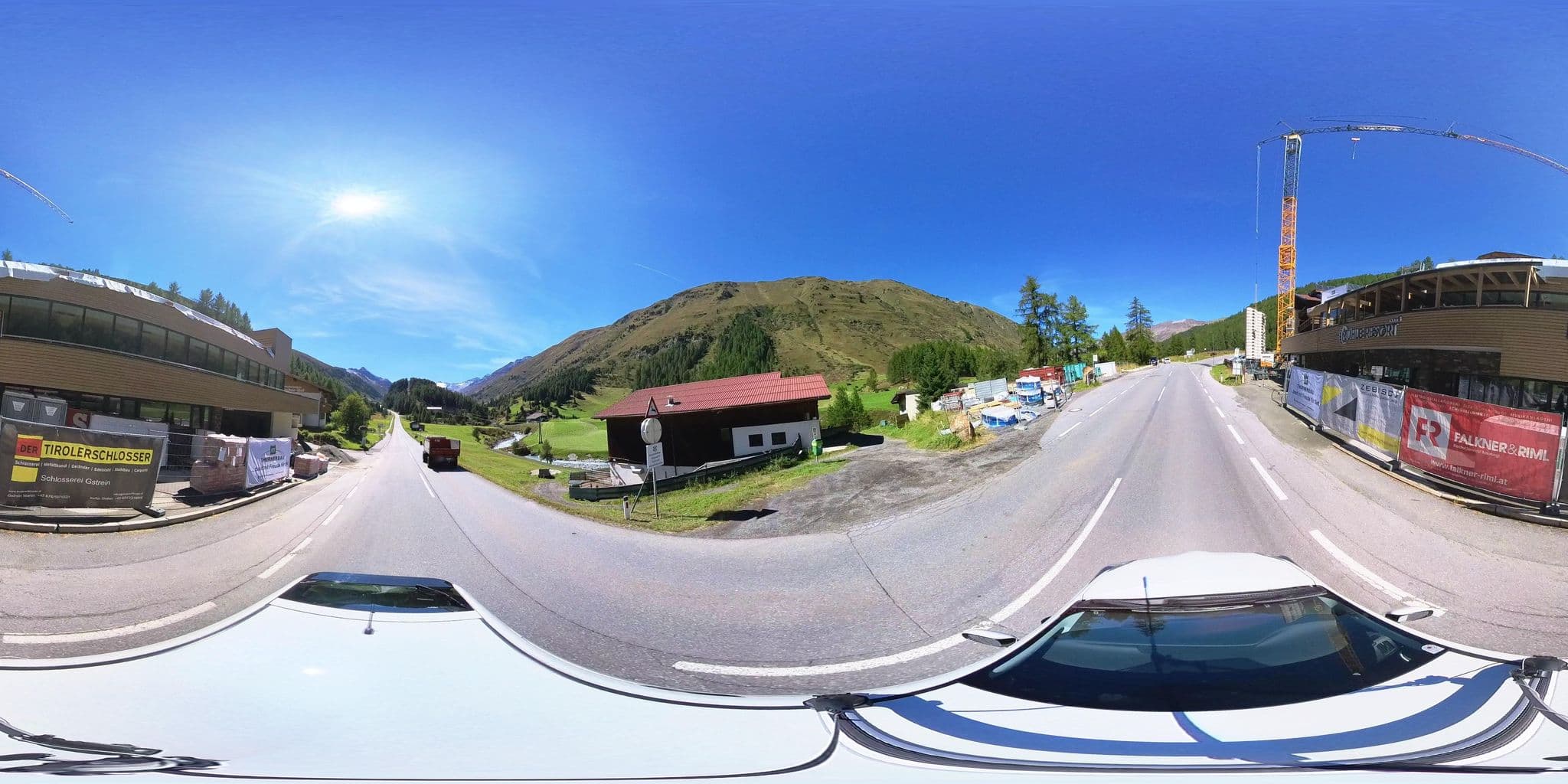 Street view near Das Liebener, Sölden