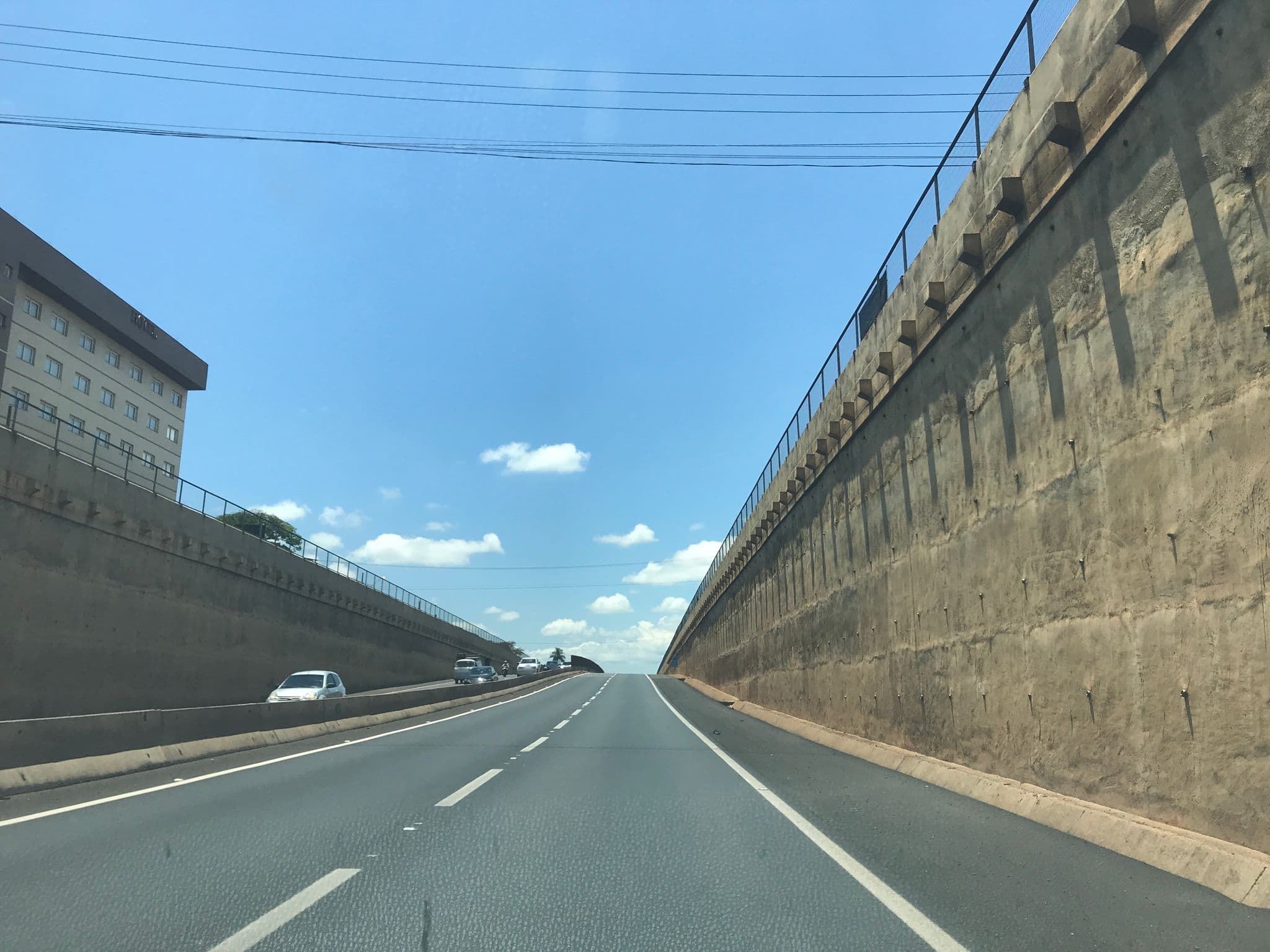 Street view near Skalla Eco Hoteis, Sarandi — © wesleygmartins (CC BY-SA · Mapillary)