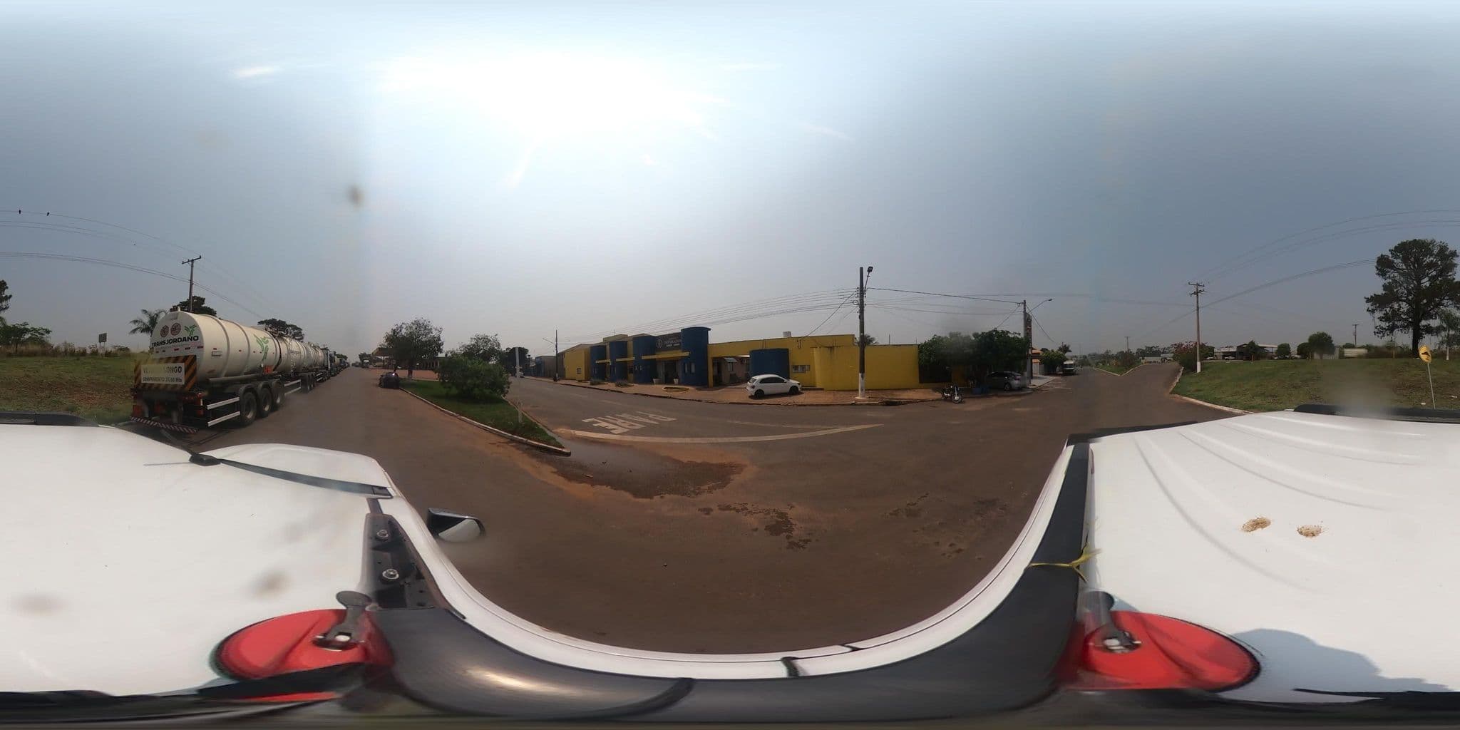 Street view near Hotel Imperador, Deodápolis — © jaderbavaresco (CC BY-SA · Mapillary)