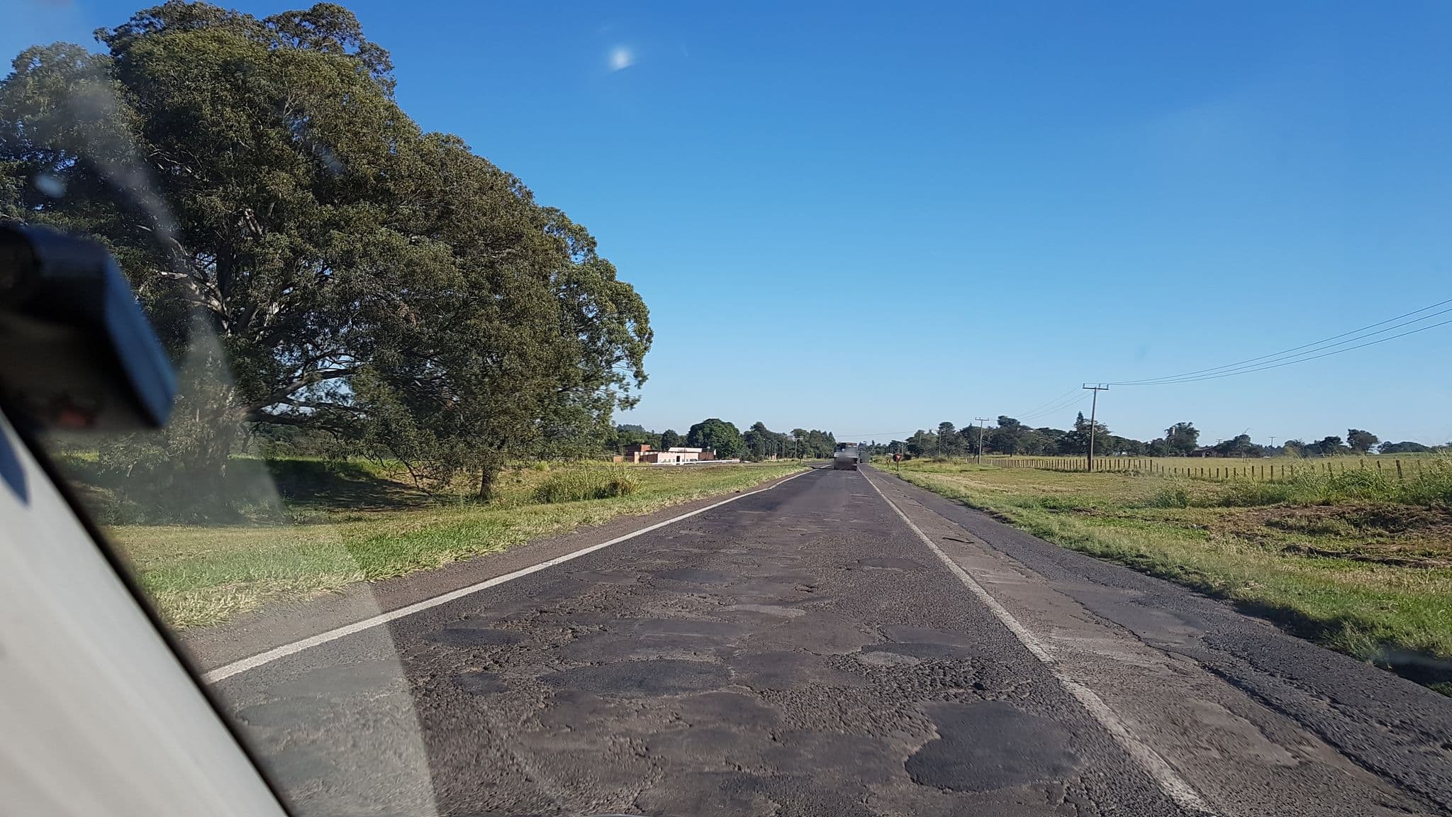 Street view near Hotel Patropi, Assis — © samuel_sna (CC BY-SA · Mapillary)