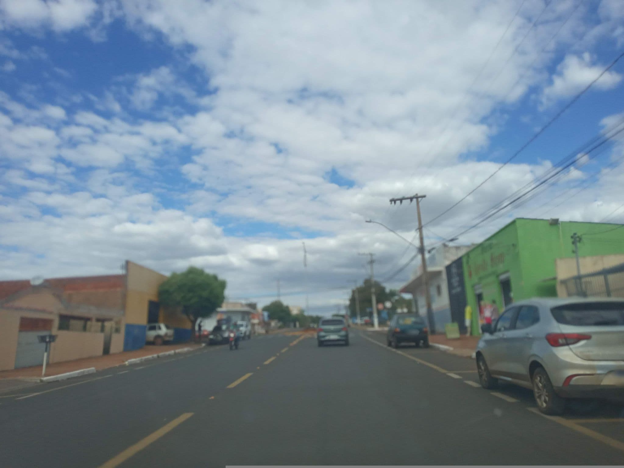 Street view near Plaza hotel, Santa Vitória — © marcos_medeiros (CC BY-SA · Mapillary)