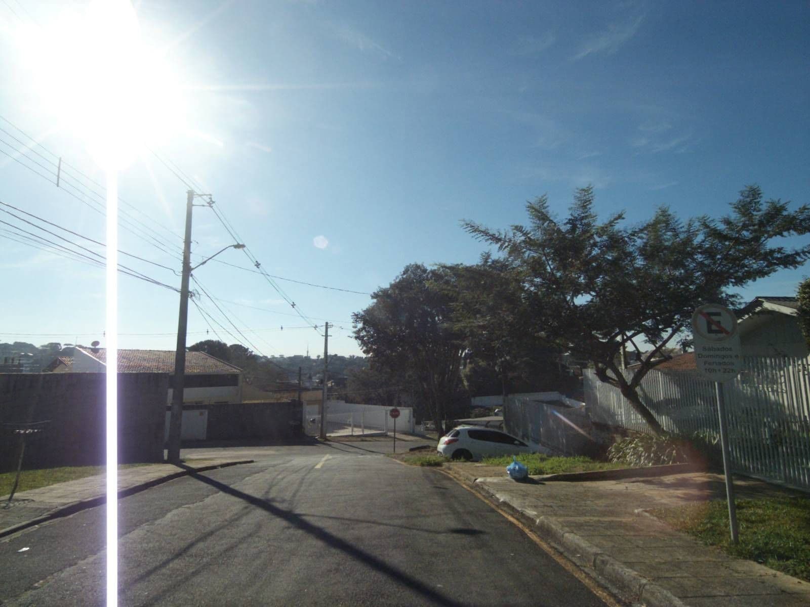Street view near Barigui Eco Hostel, Curitiba — © projevias (CC BY-SA · Mapillary)