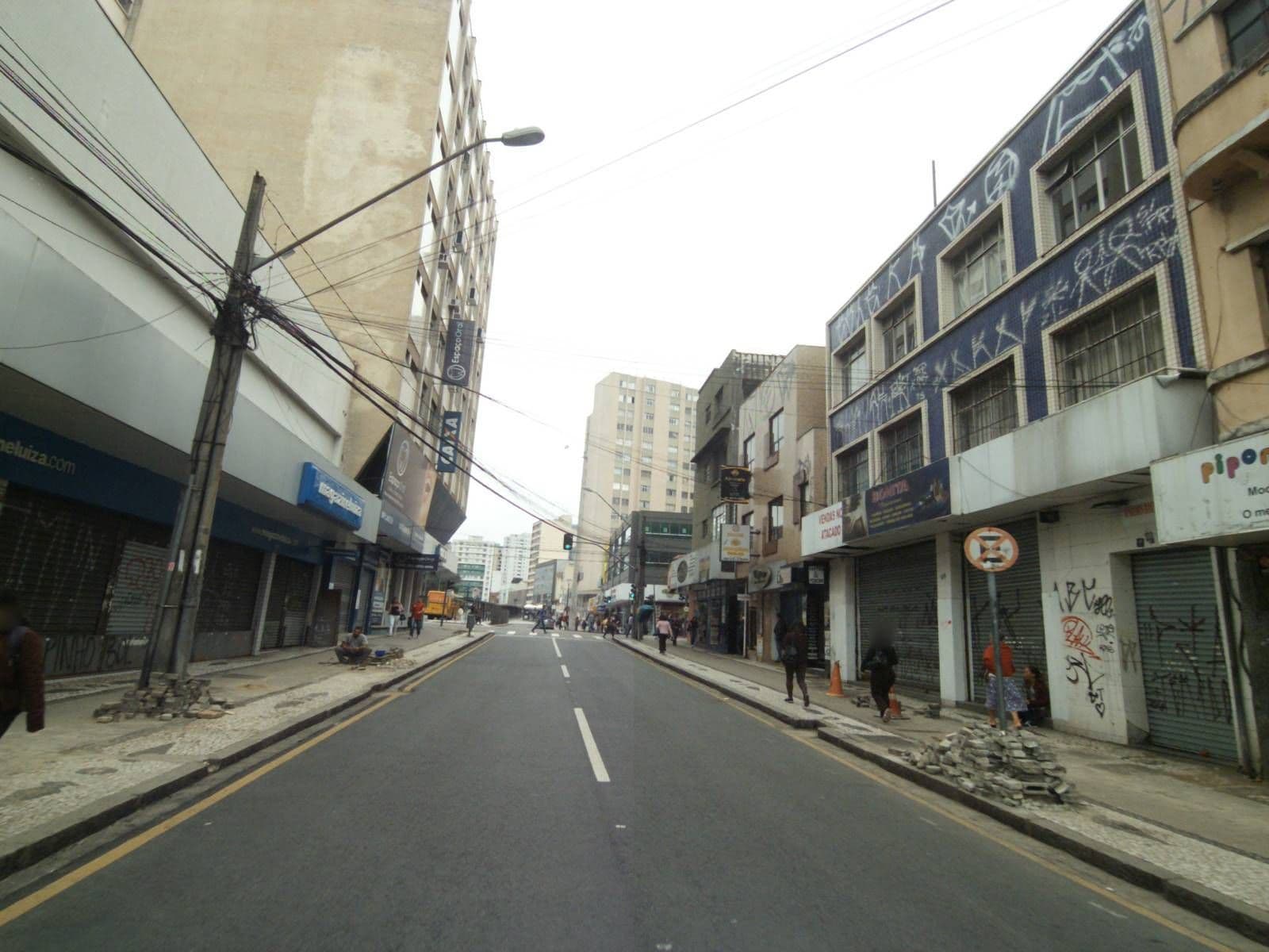 Street view near Hotel Tivoli, Curitiba — © projevias (CC BY-SA · Mapillary)