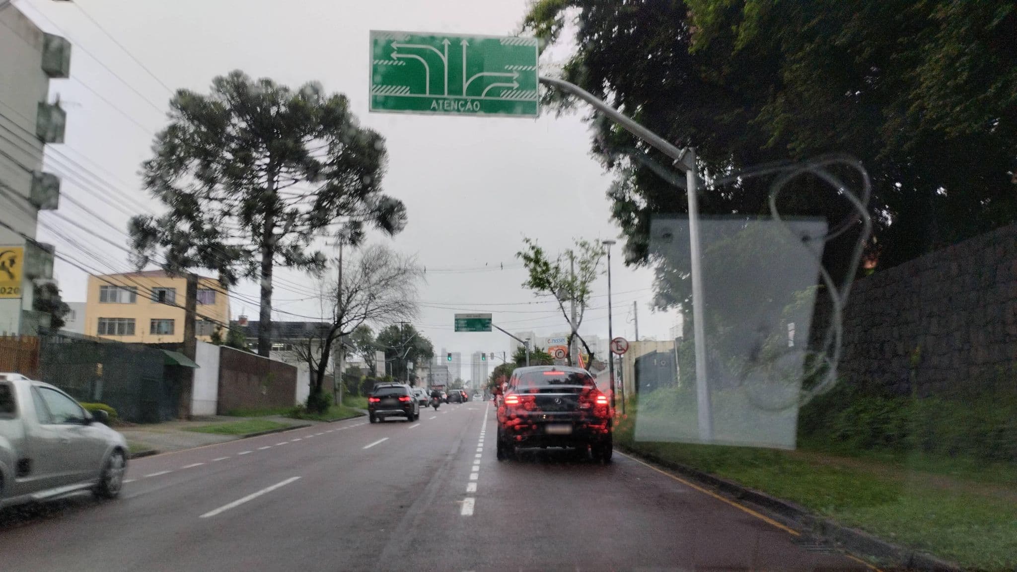 Street view near Assel Pousada Botânico Curitiba, Curitiba — © Kaart_Local (CC BY-SA · Mapillary)