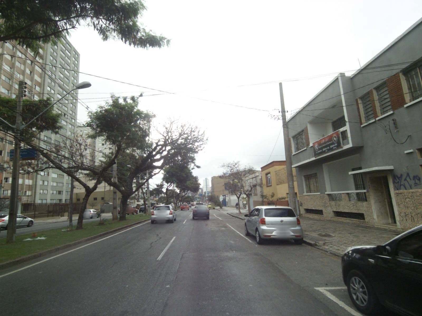 Street view near Piemont Hotel, Curitiba — © projevias (CC BY-SA · Mapillary)
