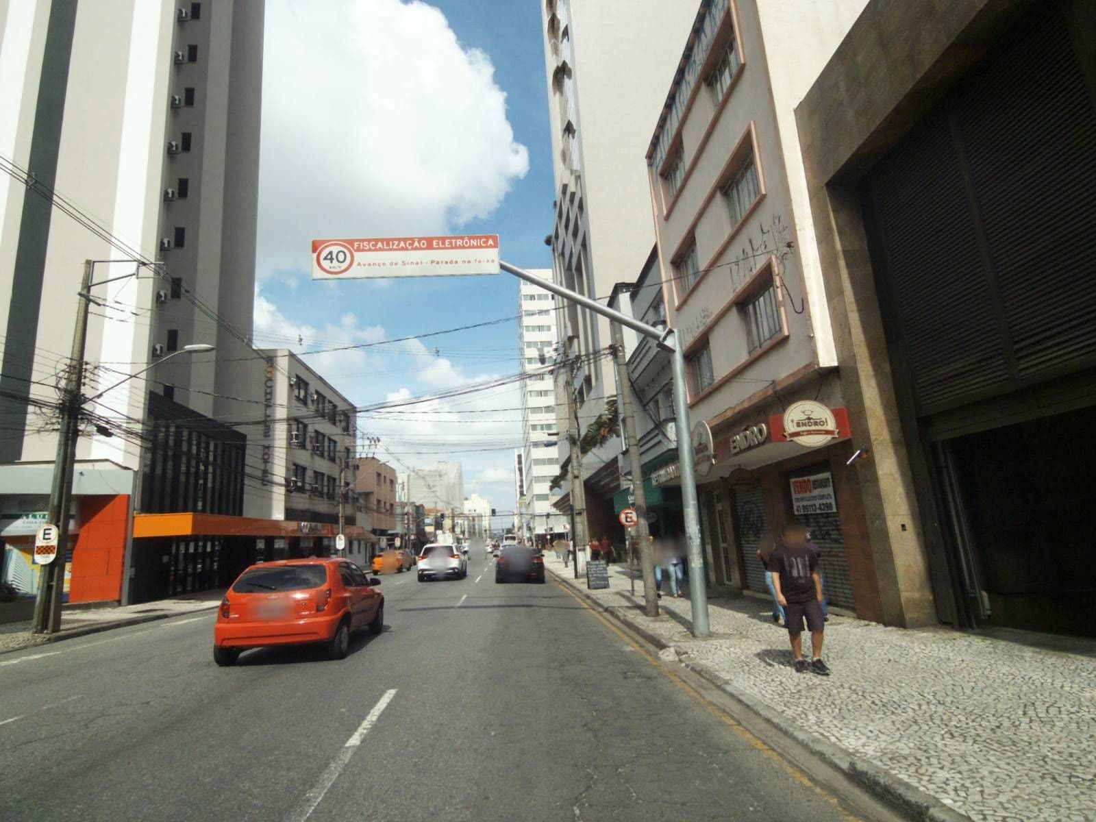 Street view near Roochelle Corporate Hotel, Curitiba — © projevias (CC BY-SA · Mapillary)