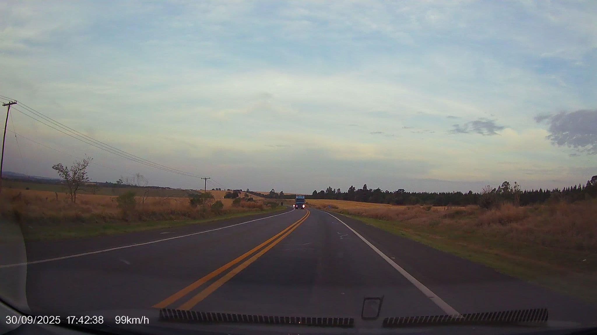 Street view near Fazenda Jatibuca Pousada, Itararé — © WoL4p7oR (CC BY-SA · Mapillary)