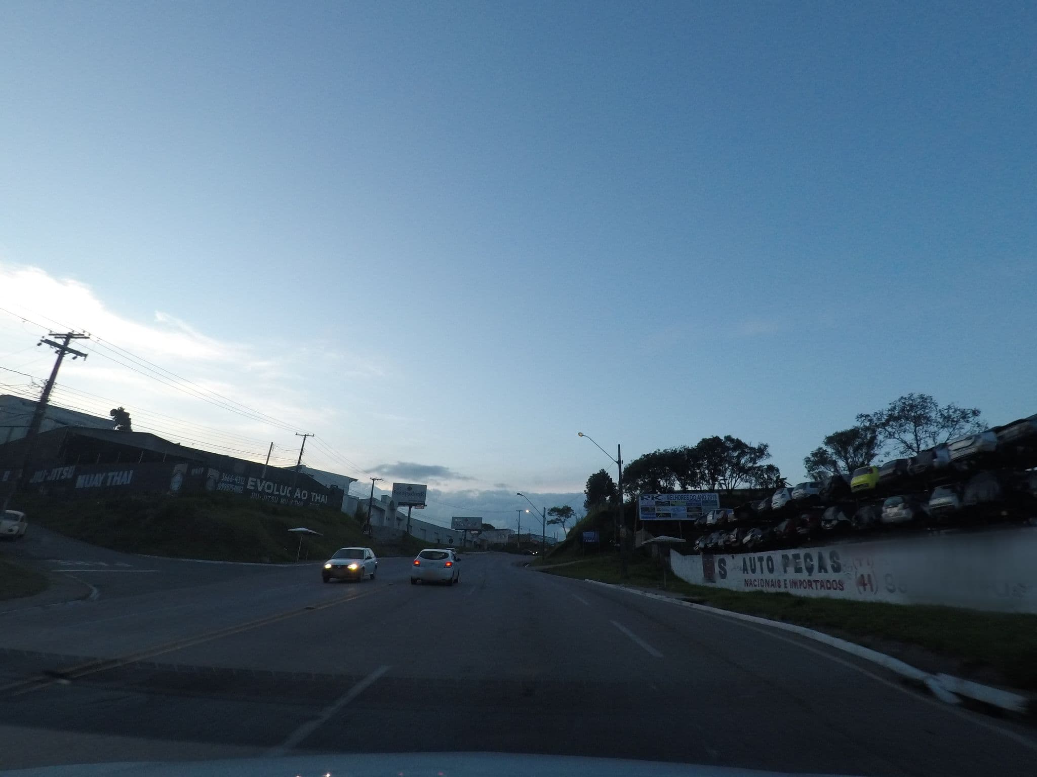 Street view near Harbor Hotelaria, Colombo — © marciosampaio (CC BY-SA · Mapillary)