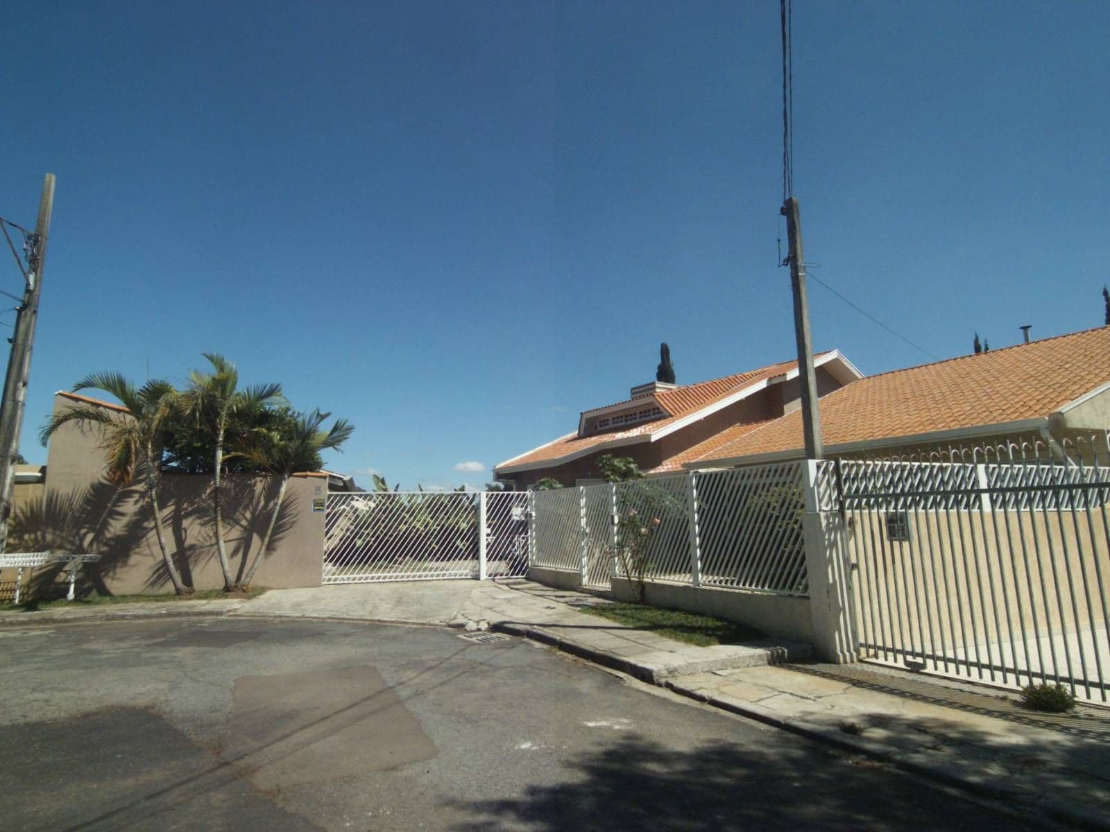 Street view near fortaleza das cobertas, Pinhais — © projevias (CC BY-SA · Mapillary)