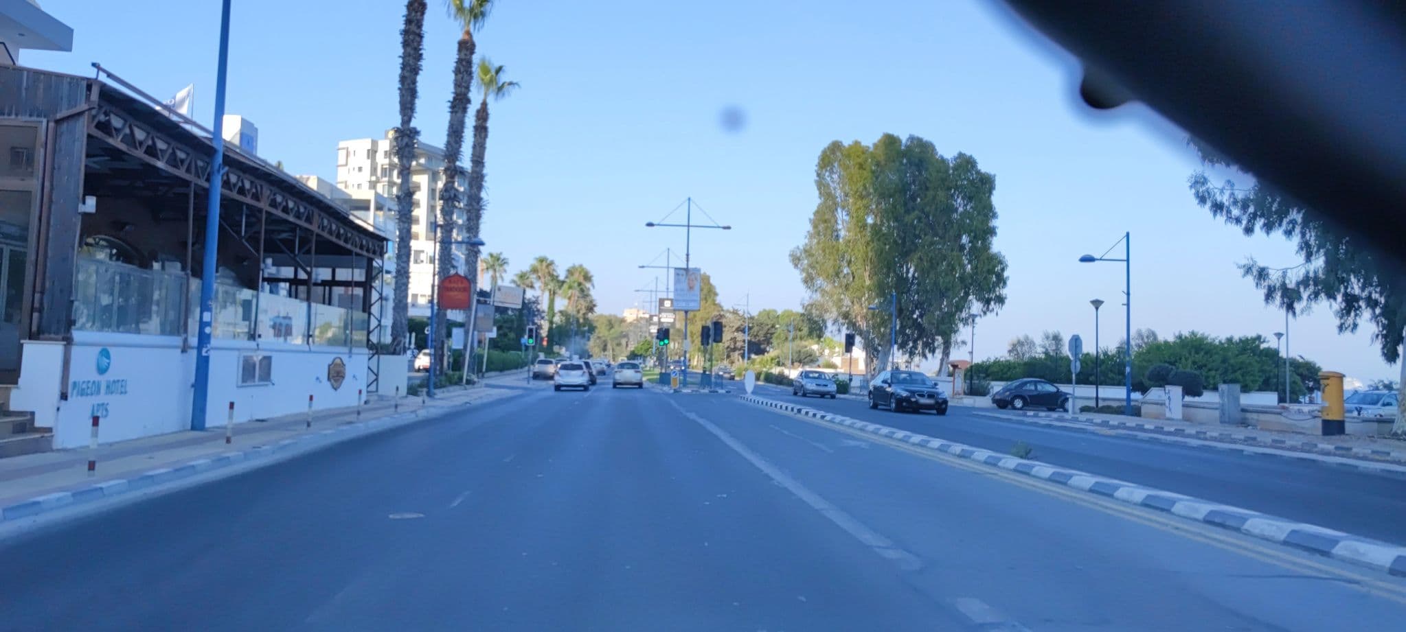 Street view near Pigeon Beach Hotel Apartments, Mouttagiáka — © WhanTwo (CC BY-SA · Mapillary)