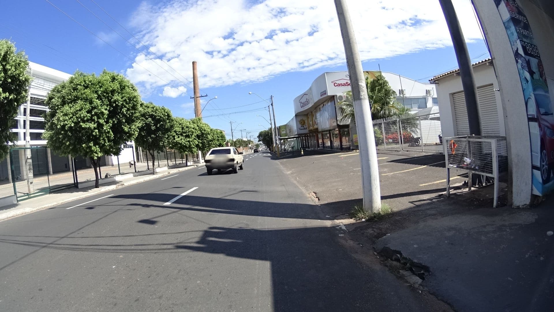 Street view near Hotel Castro Alves, Marília — © tiagofassoni (CC BY-SA · Mapillary)