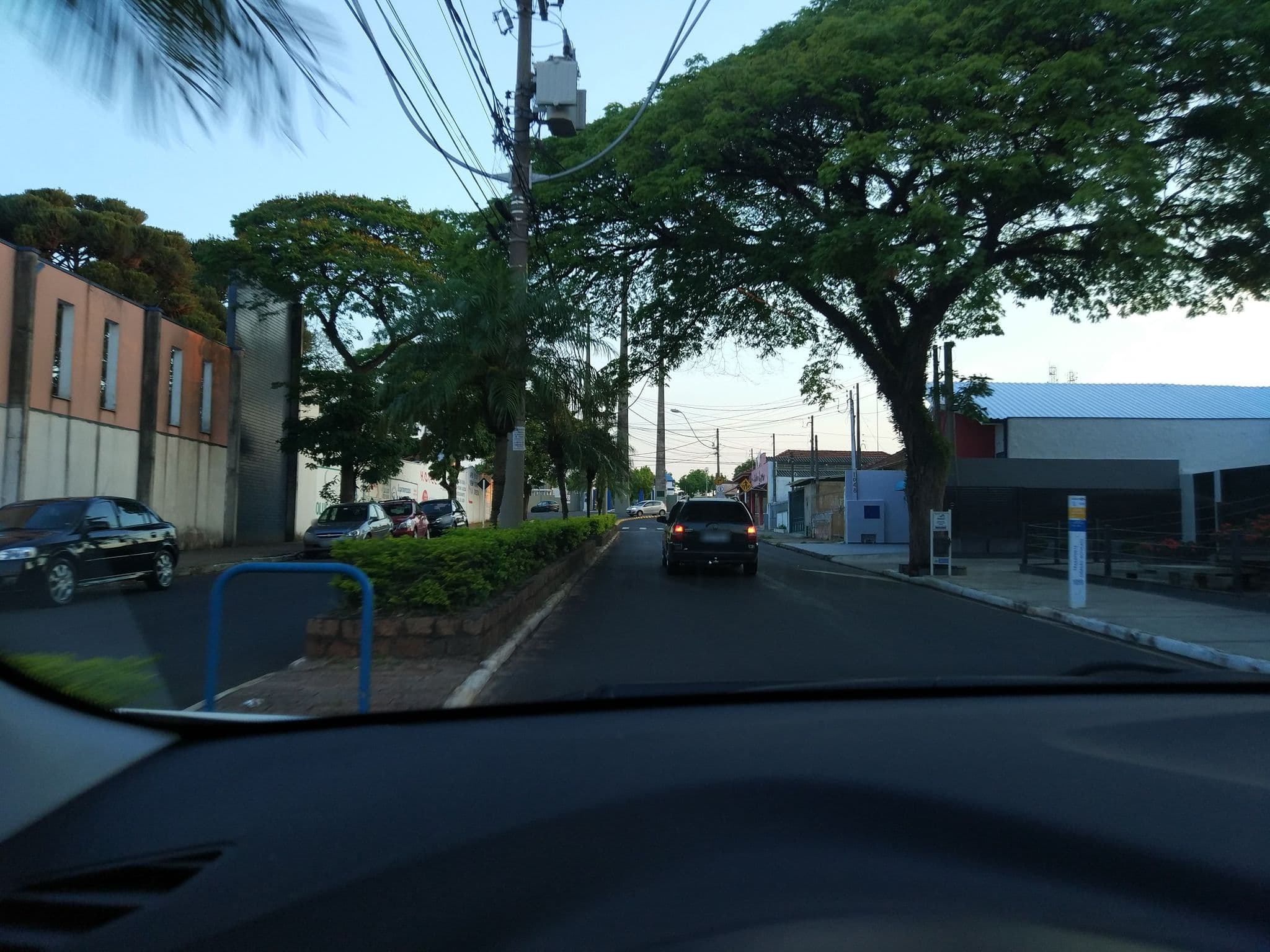 Street view near Excellence Plaza Hotel, Botucatu — © fcordeiro (CC BY-SA · Mapillary)