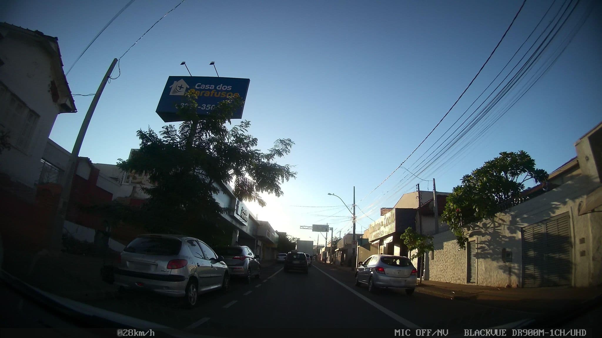 Street view near Hotel Infantil Corujinha, São José do Rio Preto — © kaart5 (CC BY-SA · Mapillary)