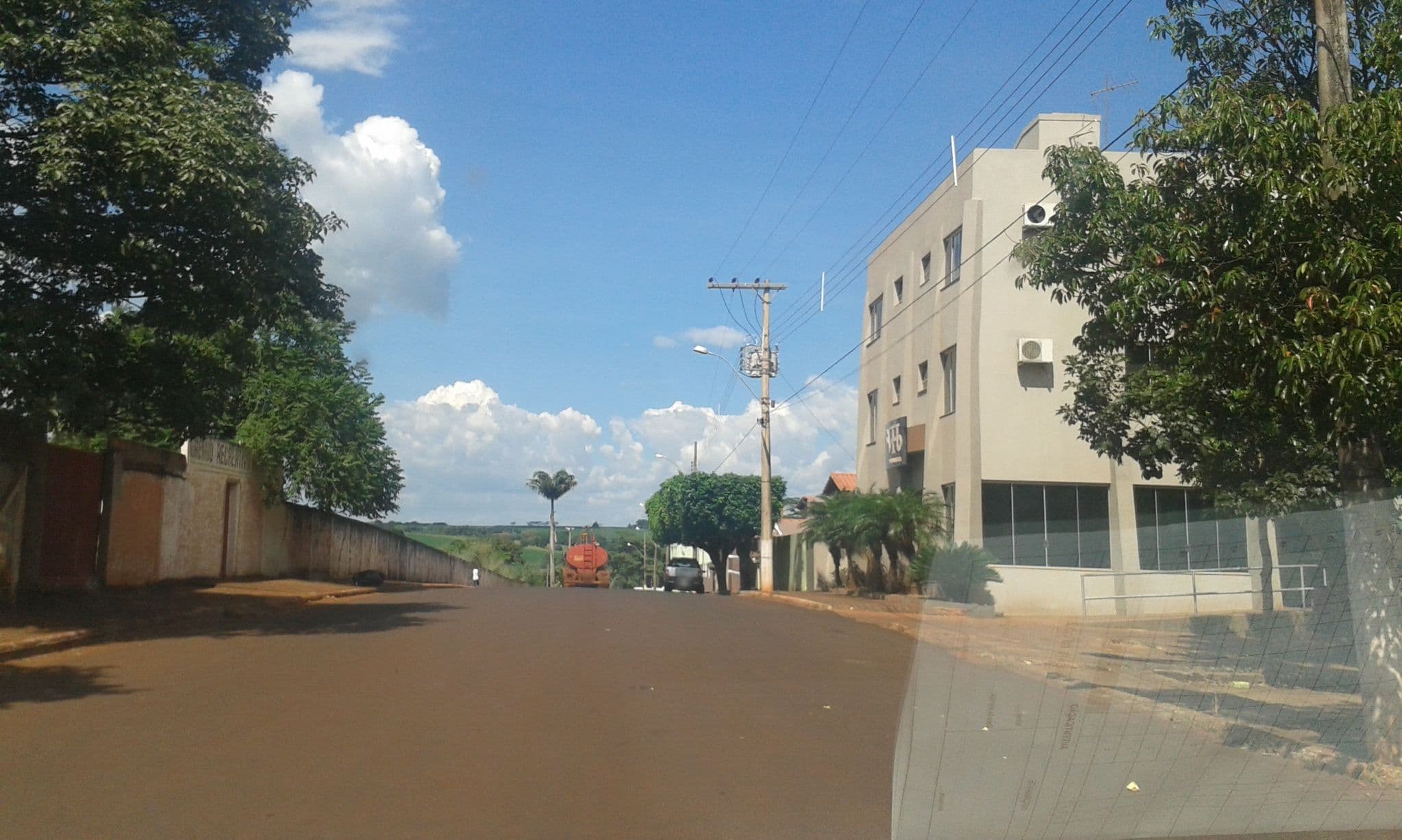 Street view near Hotel Varanda, Capinópolis — © marcos_medeiros (CC BY-SA · Mapillary)