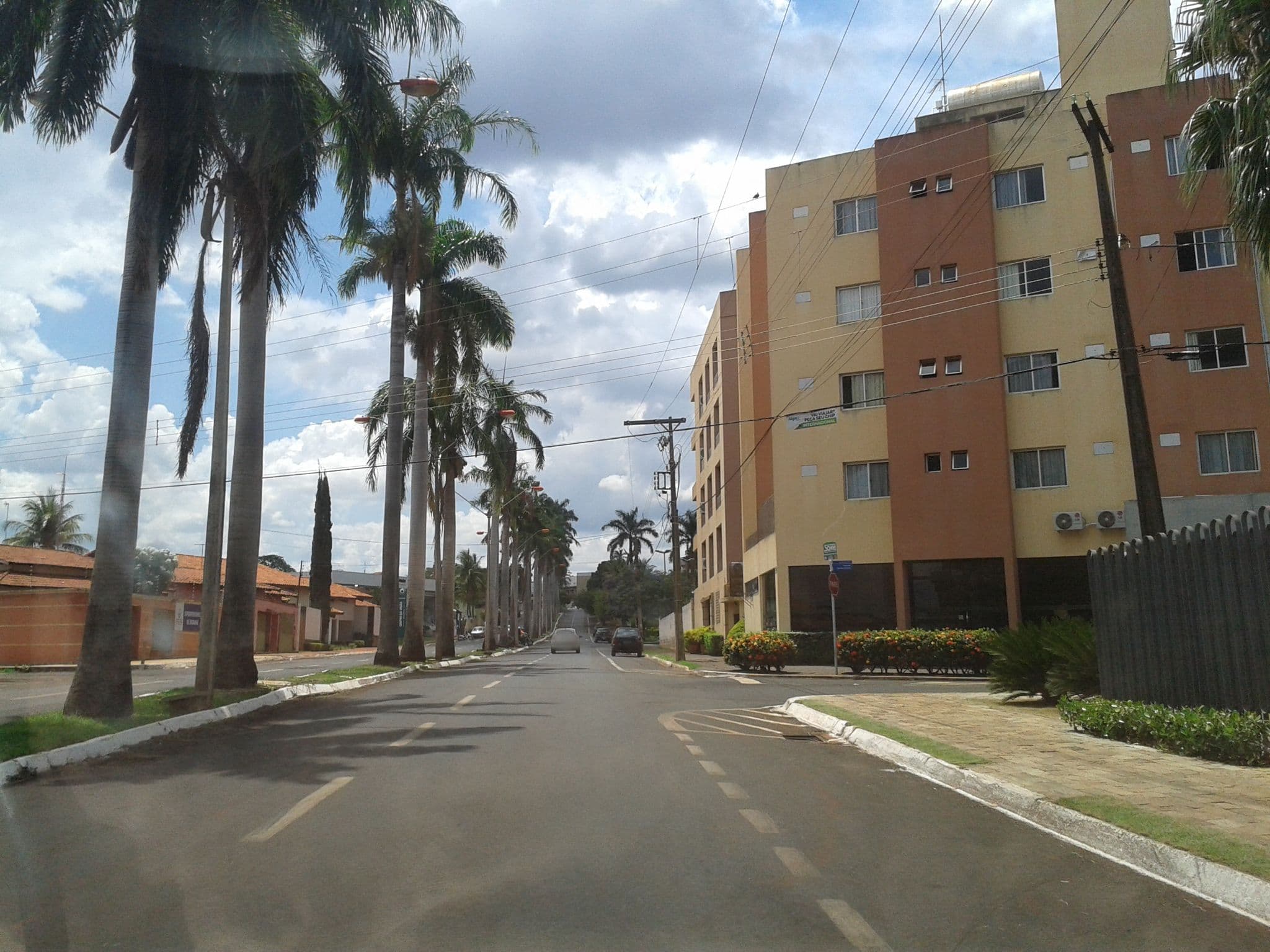 Street view near Hotel Ipê, Itumbiara — © marcos_medeiros (CC BY-SA · Mapillary)