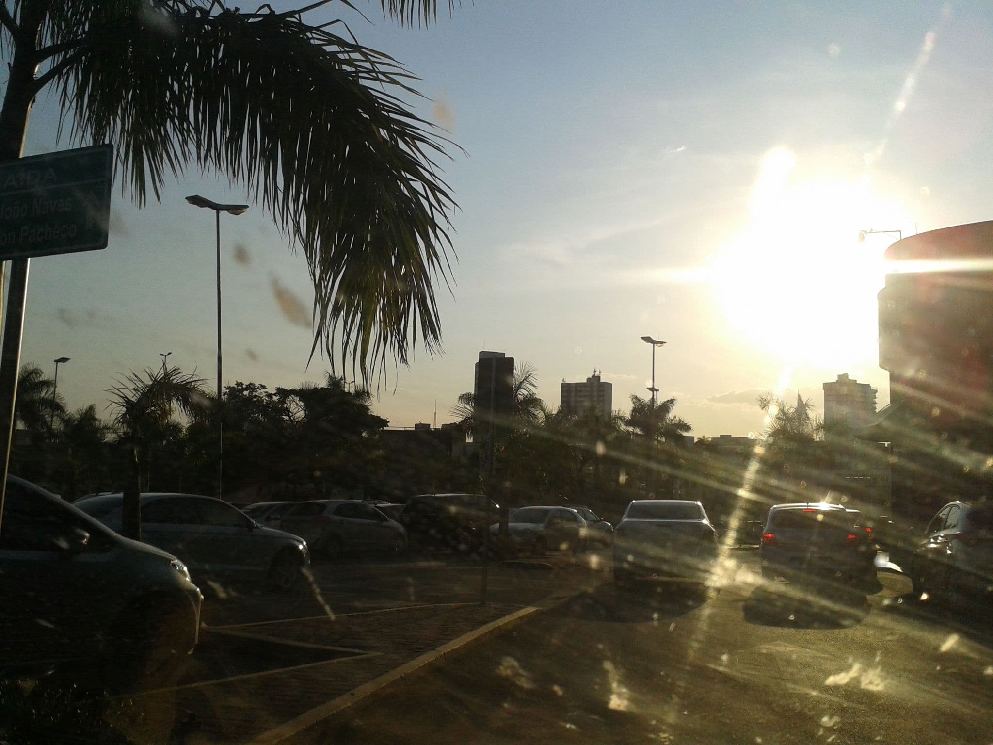 Street view near ABBAS Hotel, Uberlândia — © marcos_medeiros (CC BY-SA · Mapillary)